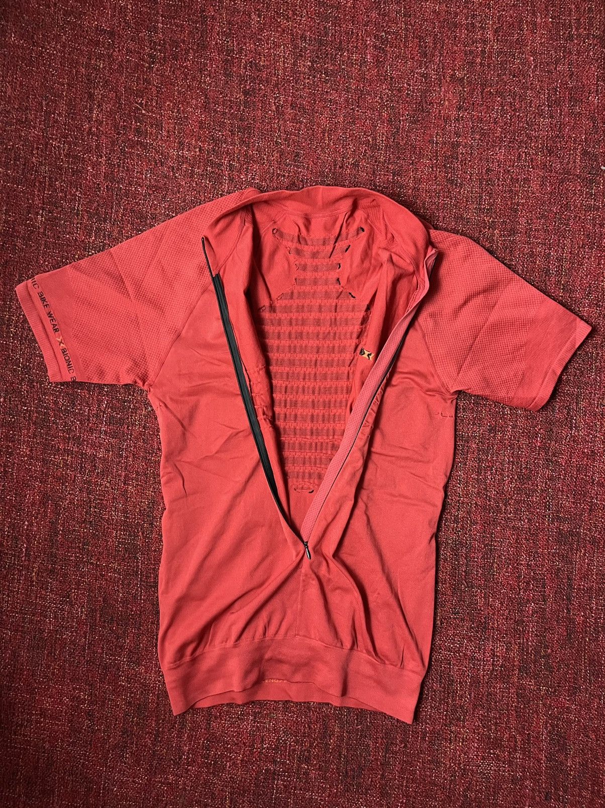 Other X-Bionic cycling gorpcore t-shirt red Size US L / EU 52-54 / 3 - 2 Thumbnail