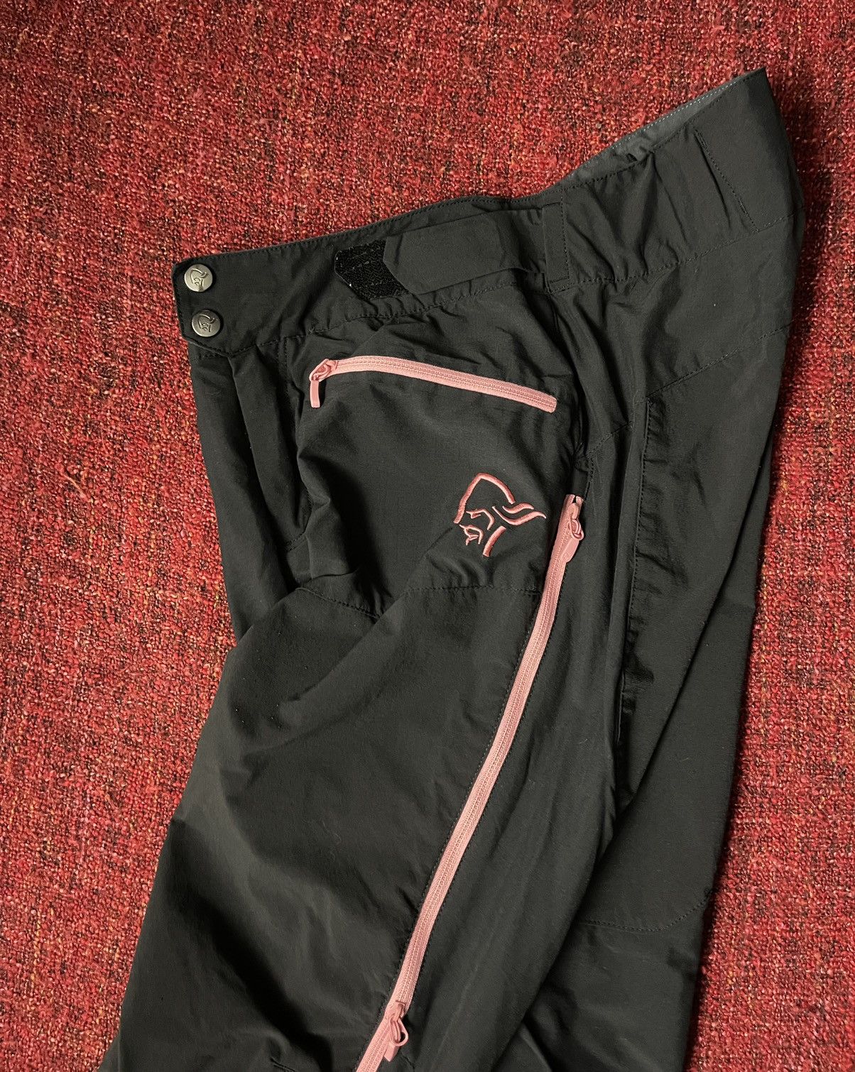 Norrona Norrona fjora flex1 gorpcore pants black / pink Size 25" / US 0 / IT 36 - 6 Thumbnail