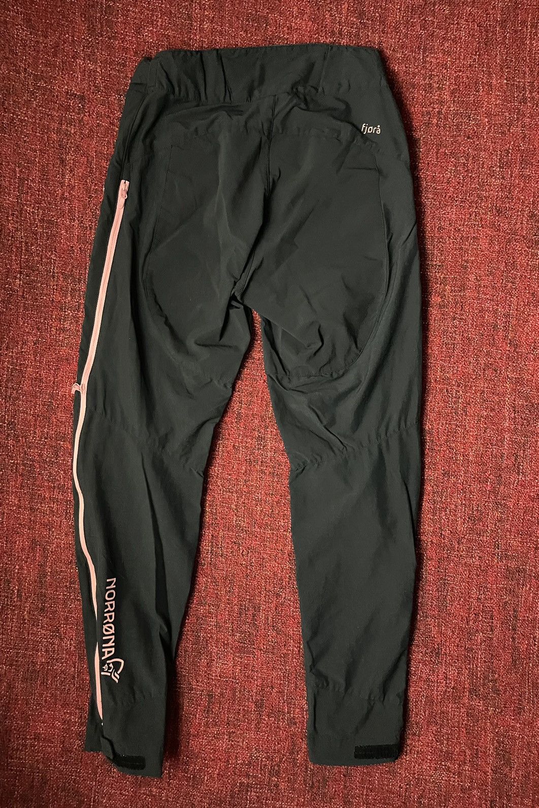 Norrona Norrona fjora flex1 gorpcore pants black / pink Size 25" / US 0 / IT 36 - 5 Thumbnail