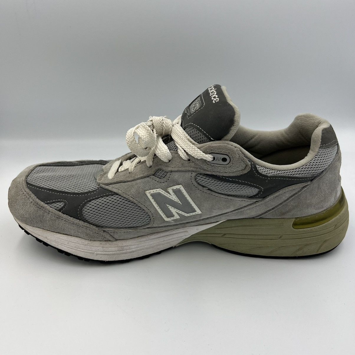 New Balance Men’s 993 Gray Suede Sneakers high quality Sz 11 2E Shoes Made In USA MR993GL