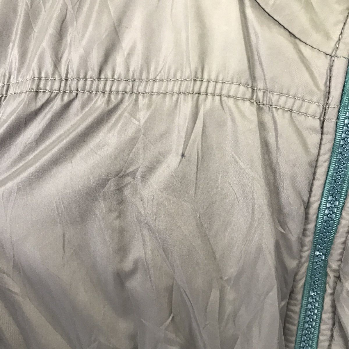 Nike Vintage Nike Swoosh Big Logo Reversible Puffer Jacket Size US L / EU 52-54 / 3 - 10 Thumbnail