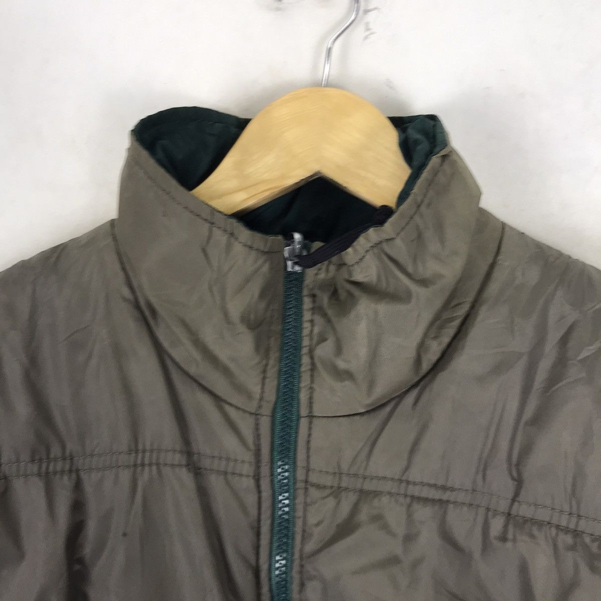 Nike Vintage Nike Swoosh Big Logo Reversible Puffer Jacket Size US L / EU 52-54 / 3 - 9 Thumbnail