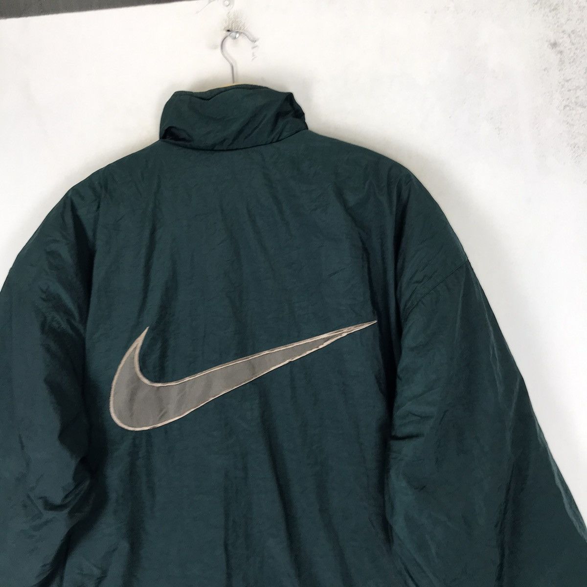 Nike Vintage Nike Swoosh Big Logo Reversible Puffer Jacket Size US L / EU 52-54 / 3 - 6 Thumbnail