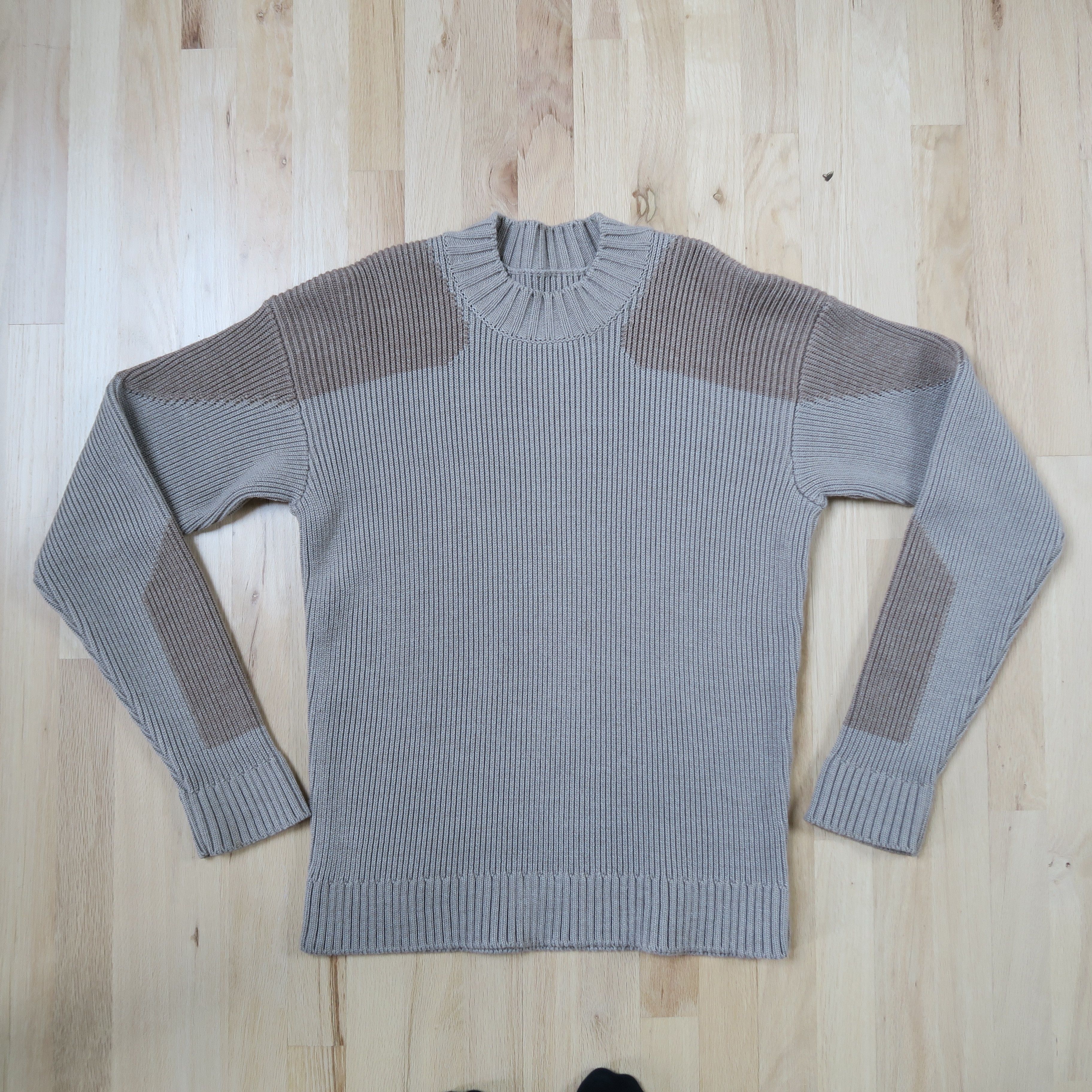 Jacquemus Jacquemus Contrast Panel Crew Sweat Size US XL / EU 56 / 4 - 1 Thumbnail