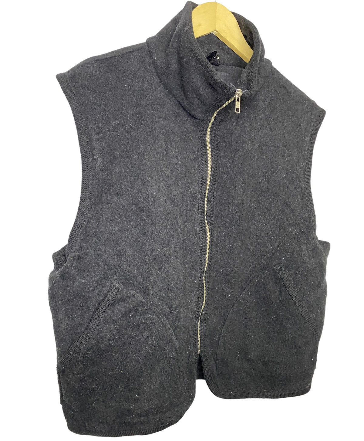 Dunhill Fragrance SleeveLess Jacket