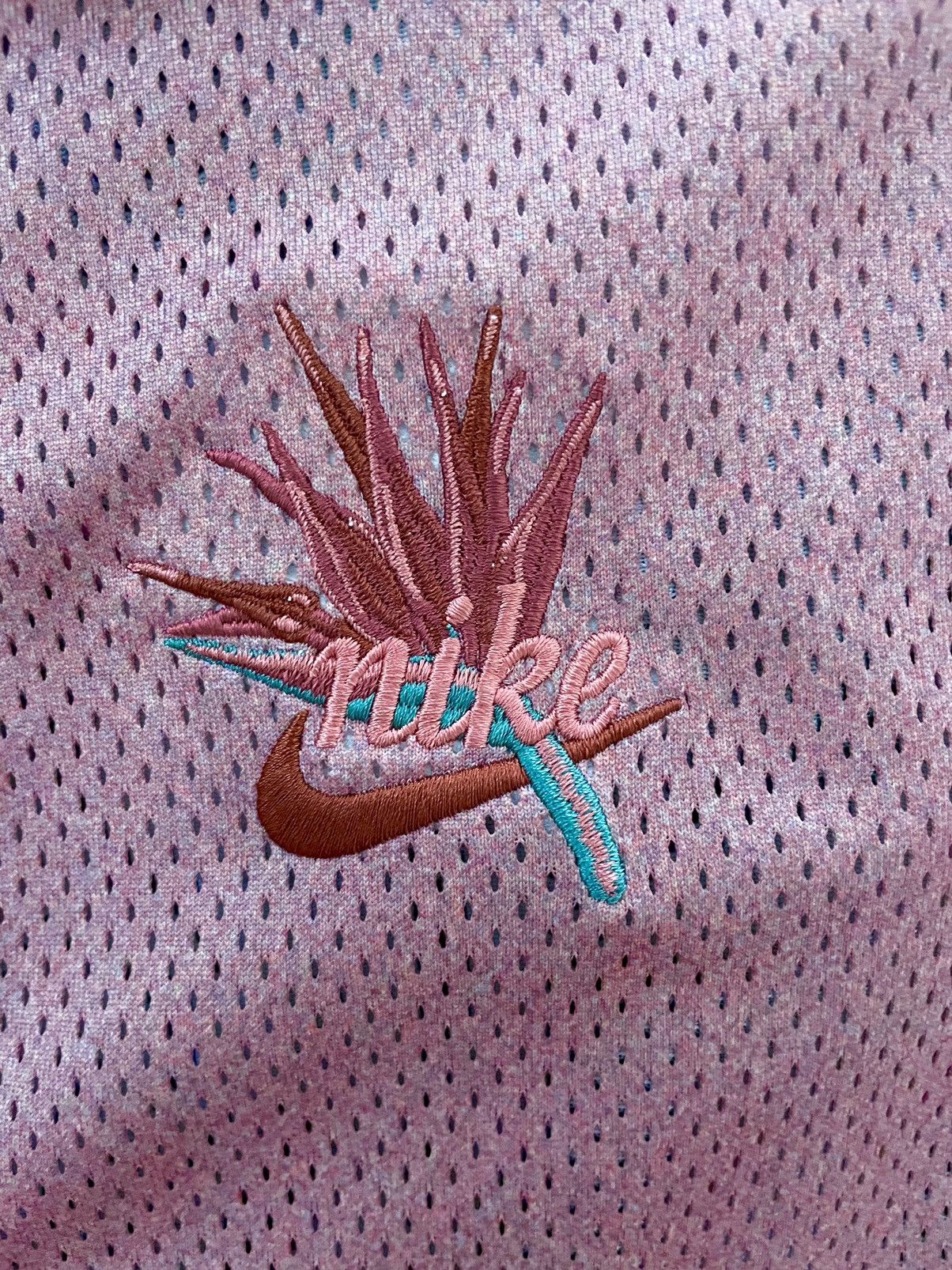 Nike Nike Mesh Button Down Embroidered Shirt Size US M / EU 48-50 / 2 - 5 Thumbnail