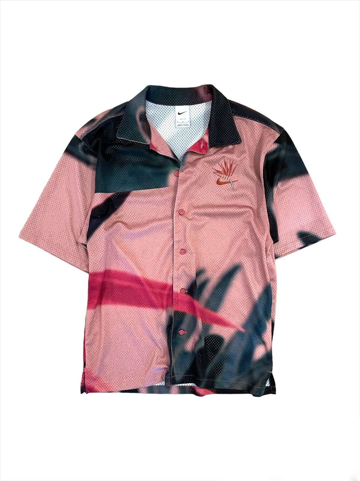 Nike Nike Mesh Button Down Embroidered Shirt Size US M / EU 48-50 / 2 - 1 Thumbnail