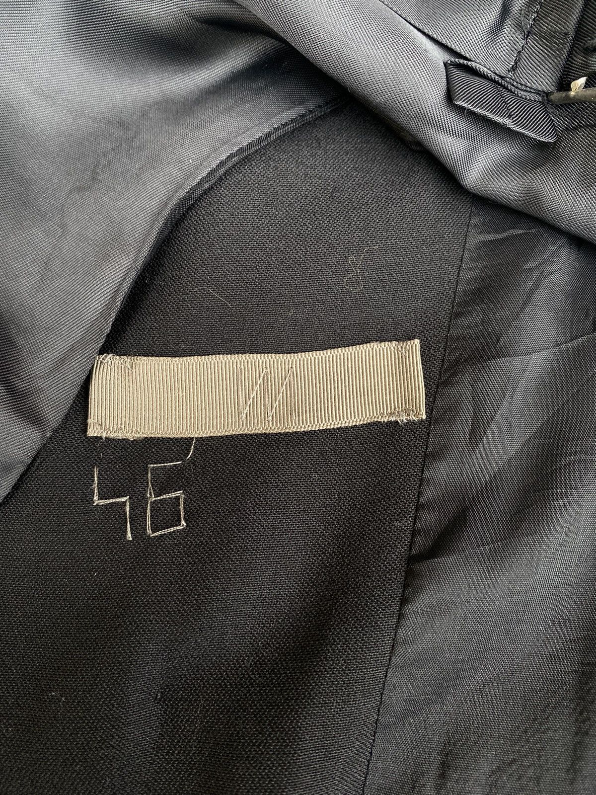 Designer waist coat Size US M / EU 48-50 / 2 - 4 Thumbnail