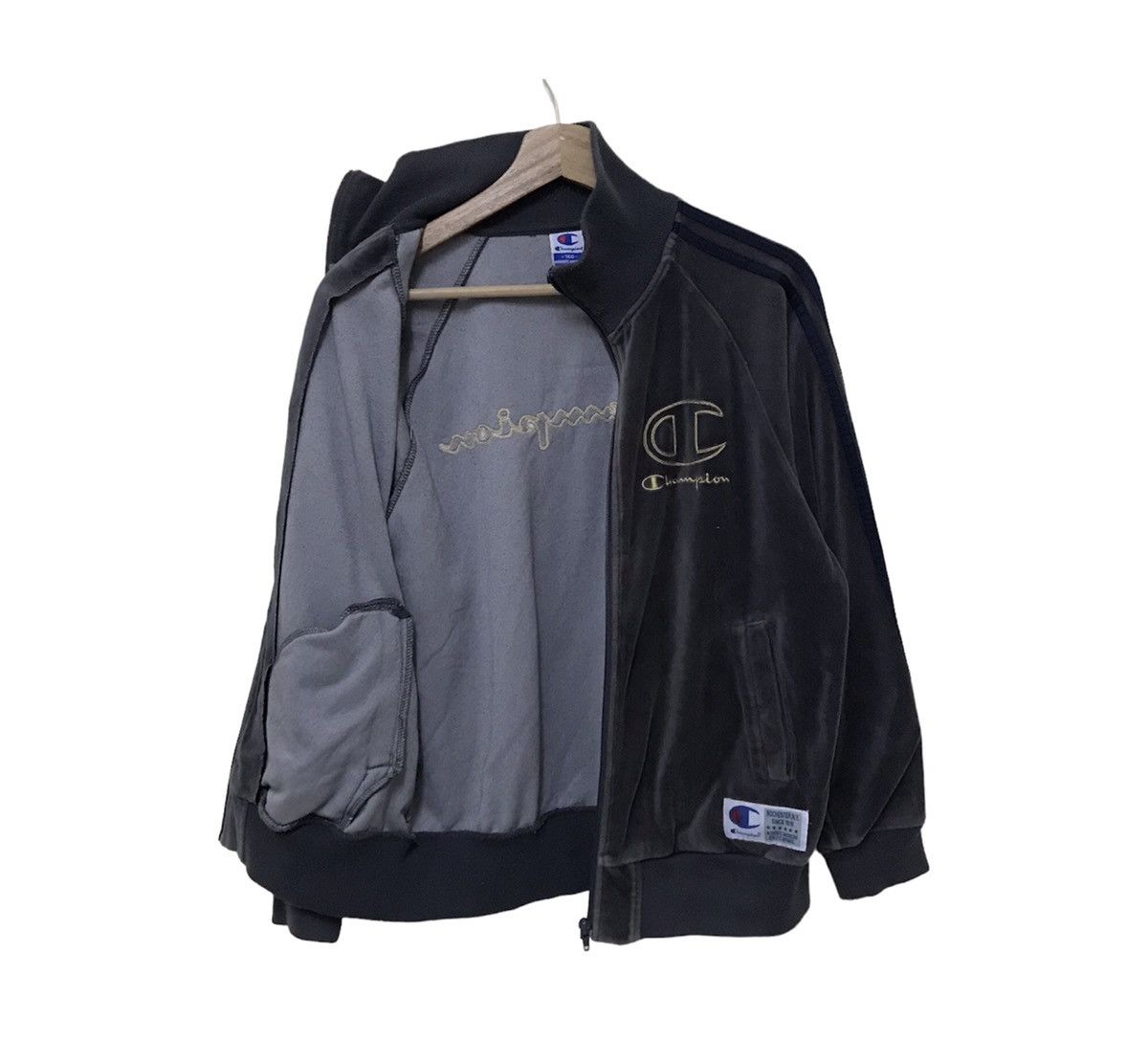 Vintage Champion Sweater Big Embroidery