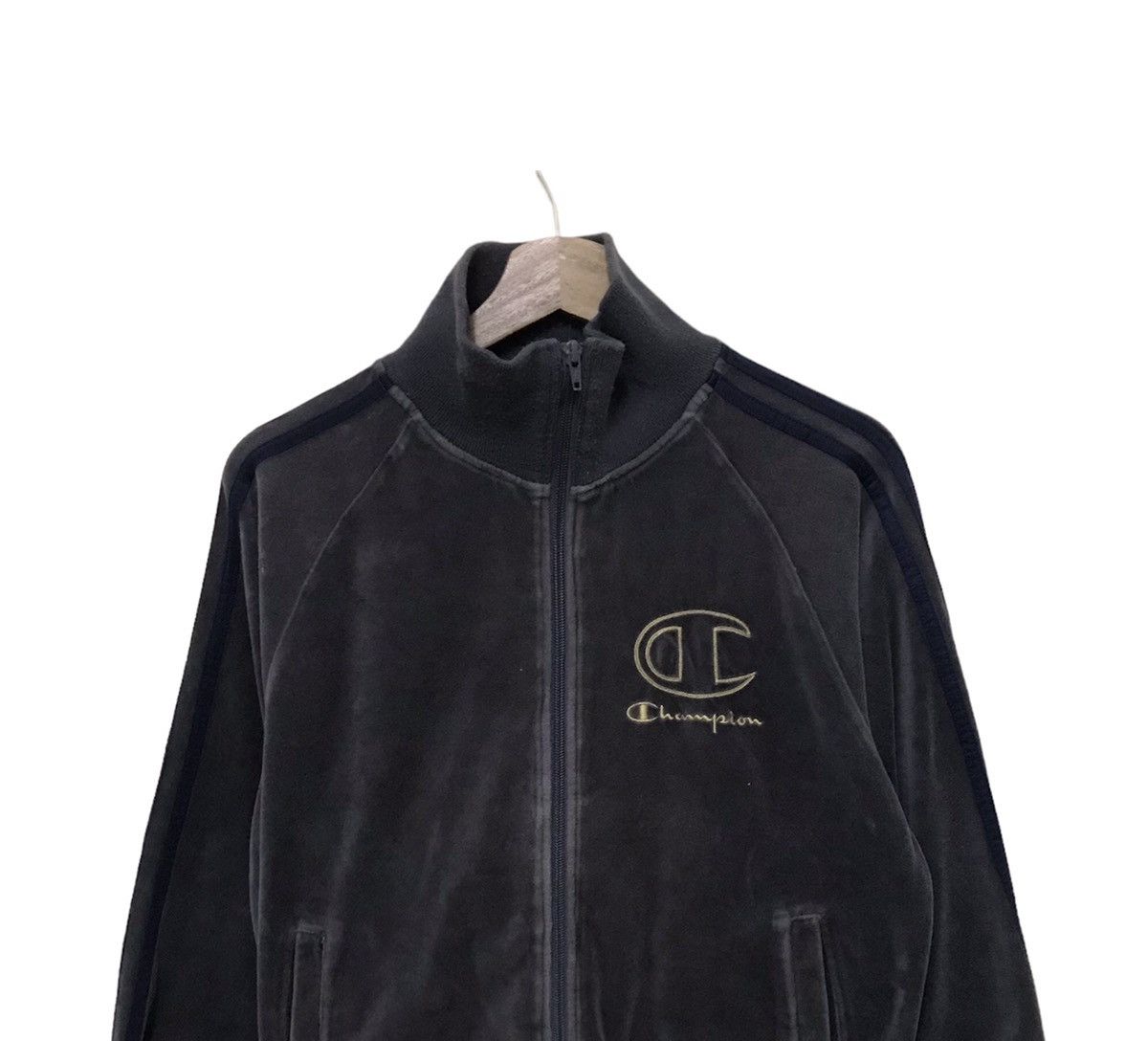 Champion × Vintage Vintage Champion Sweater Big Embroidery Size US S / EU 44-46 / 1 - 4 Thumbnail