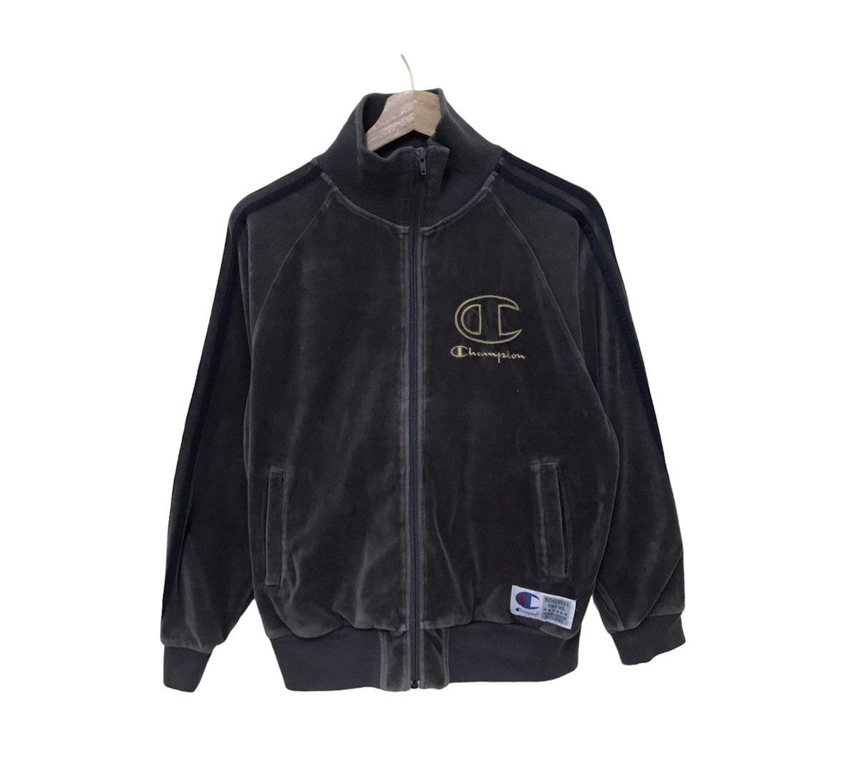 Champion × Vintage Vintage Champion Sweater Big Embroidery Size US S / EU 44-46 / 1 - 3 Thumbnail