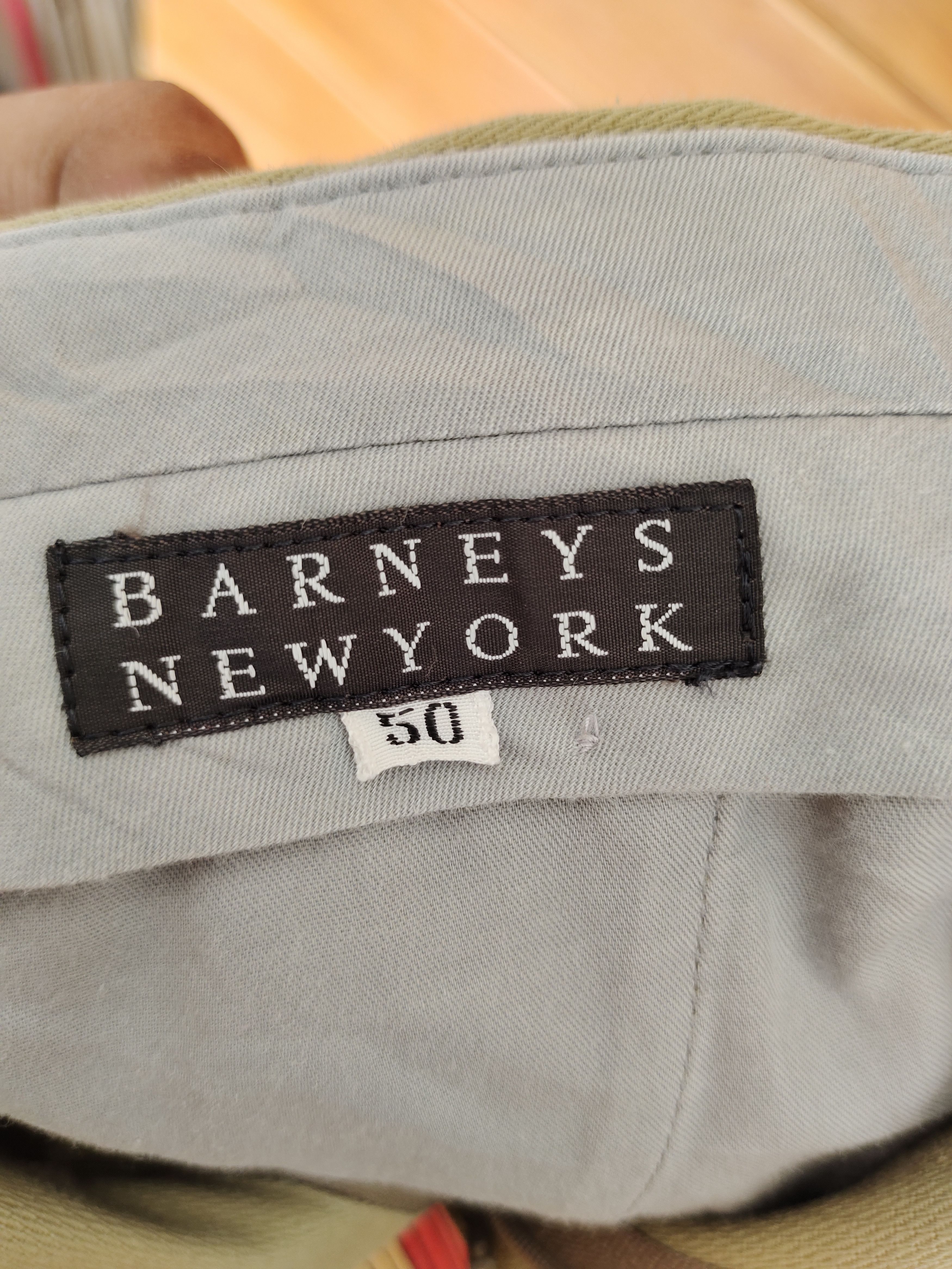 Barneys New York Vintage BARNEYS NEW YORK Chinos Pants Size US 32 / EU 48 - 7 Thumbnail