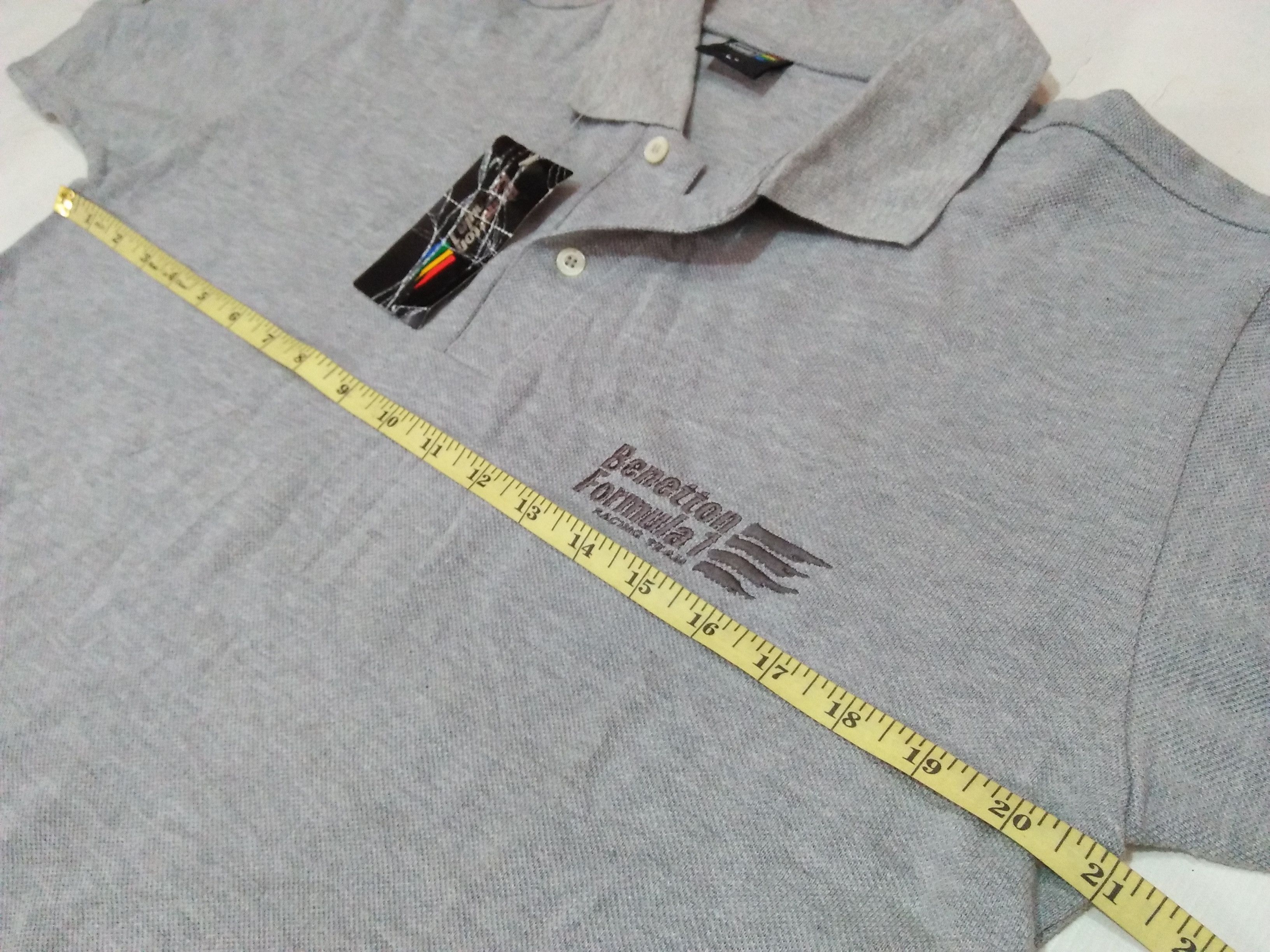 Benetton Racing Embroidered Logo Dead Stock With Tag Gray Polo's Size US L / EU 52-54 / 3 - 8 Thumbnail