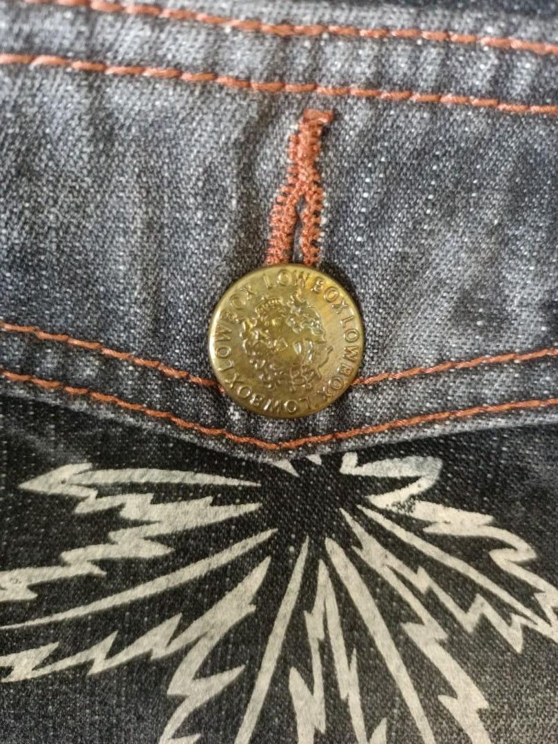 Bob Marley × Japanese Brand Japanese In Kokoma Distressed Jeans Marijuana Rasta Size US 33 - 8 Thumbnail
