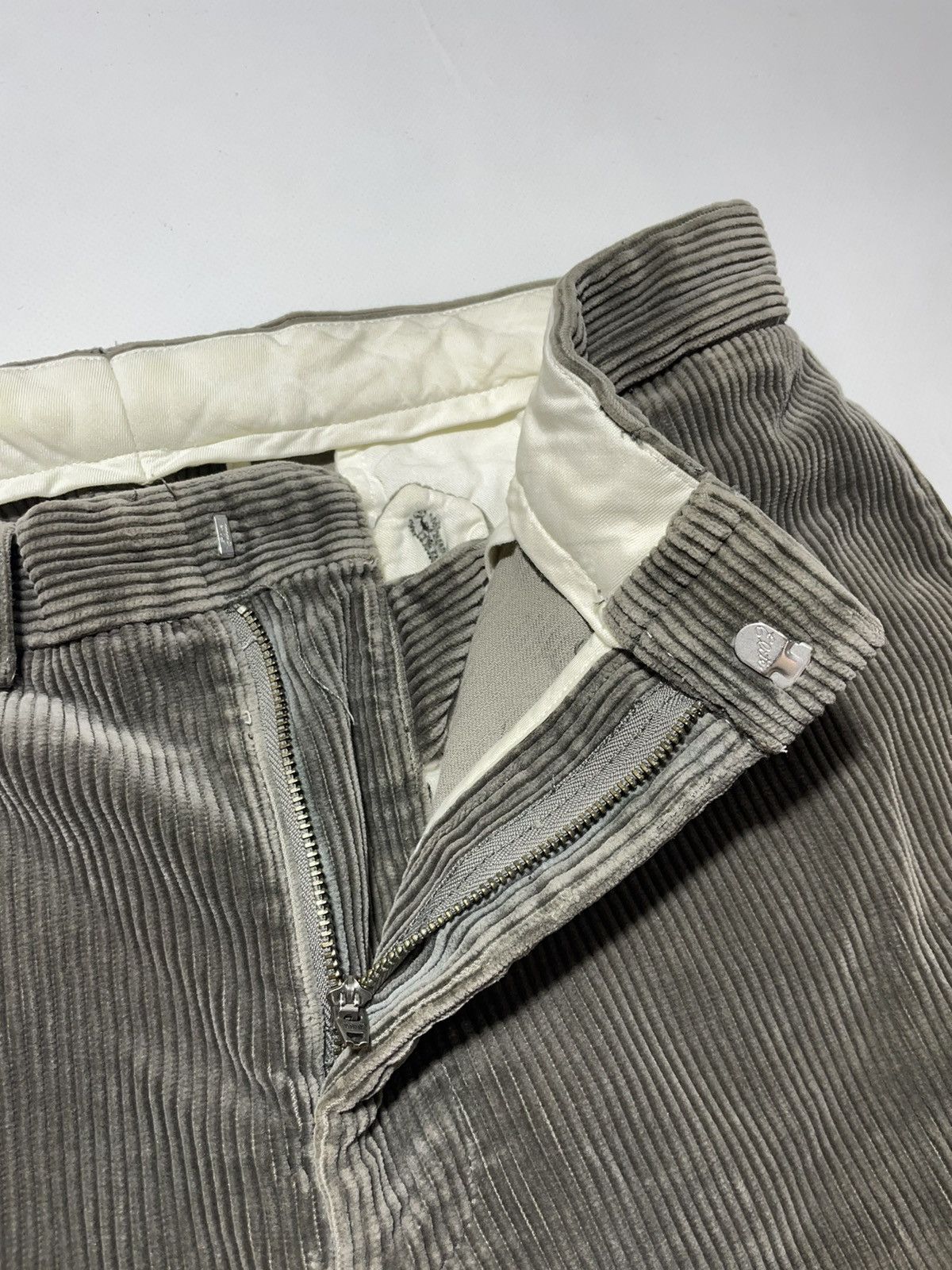 Polo Ralph Lauren Polo Ralph Lauren Corduroy Vintage Pants Size US 33 - 8 Thumbnail