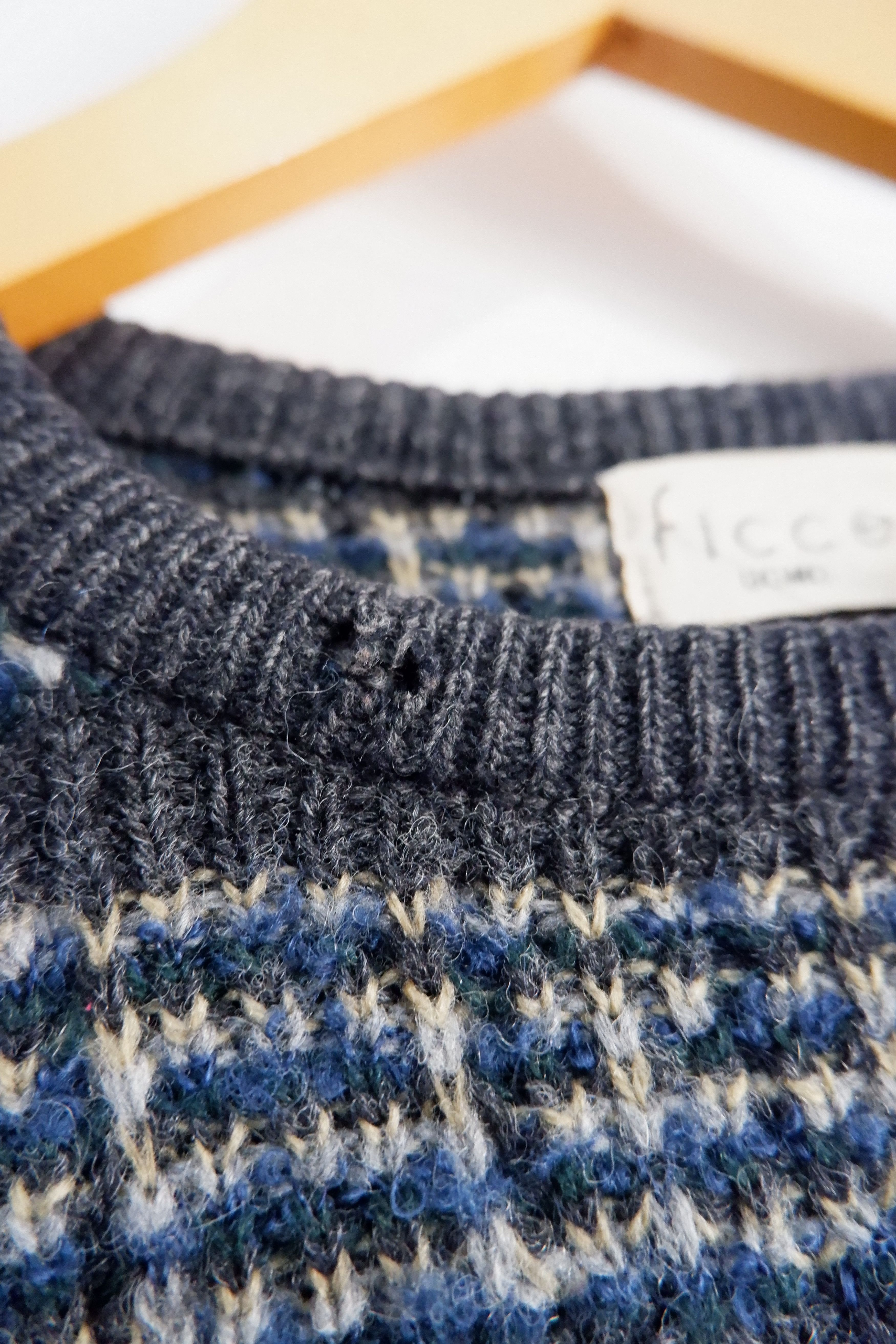 Japanese Brand Vintage FICCE UOMO Distressed Knitwear Size US M / EU 48-50 / 2 - 4 Thumbnail