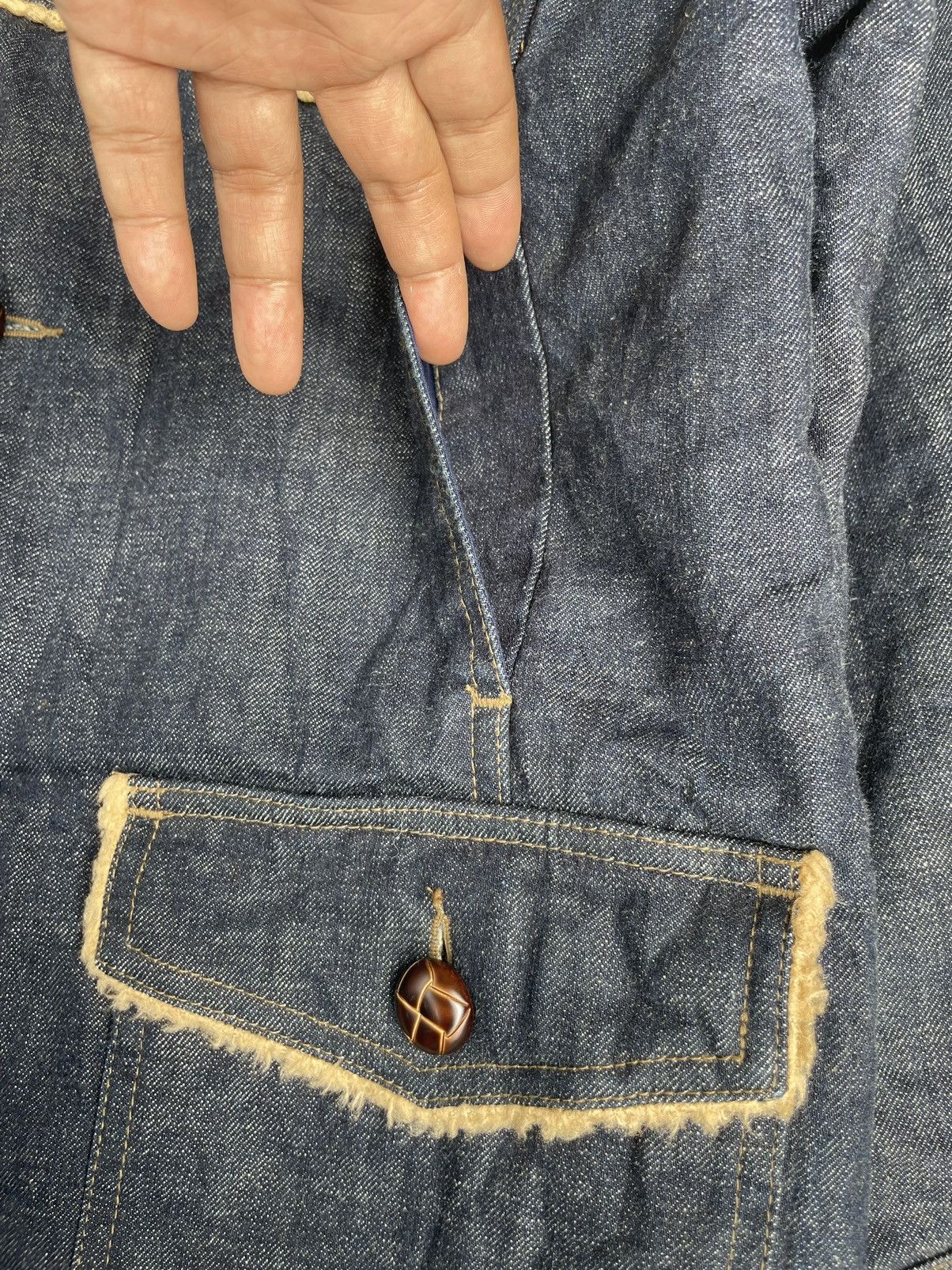 Le Grande Bleu (L.G.B.) Levis 70534 e Vintage 2004 Denim Jacket Size US L / EU 52-54 / 3 - 14 Thumbnail