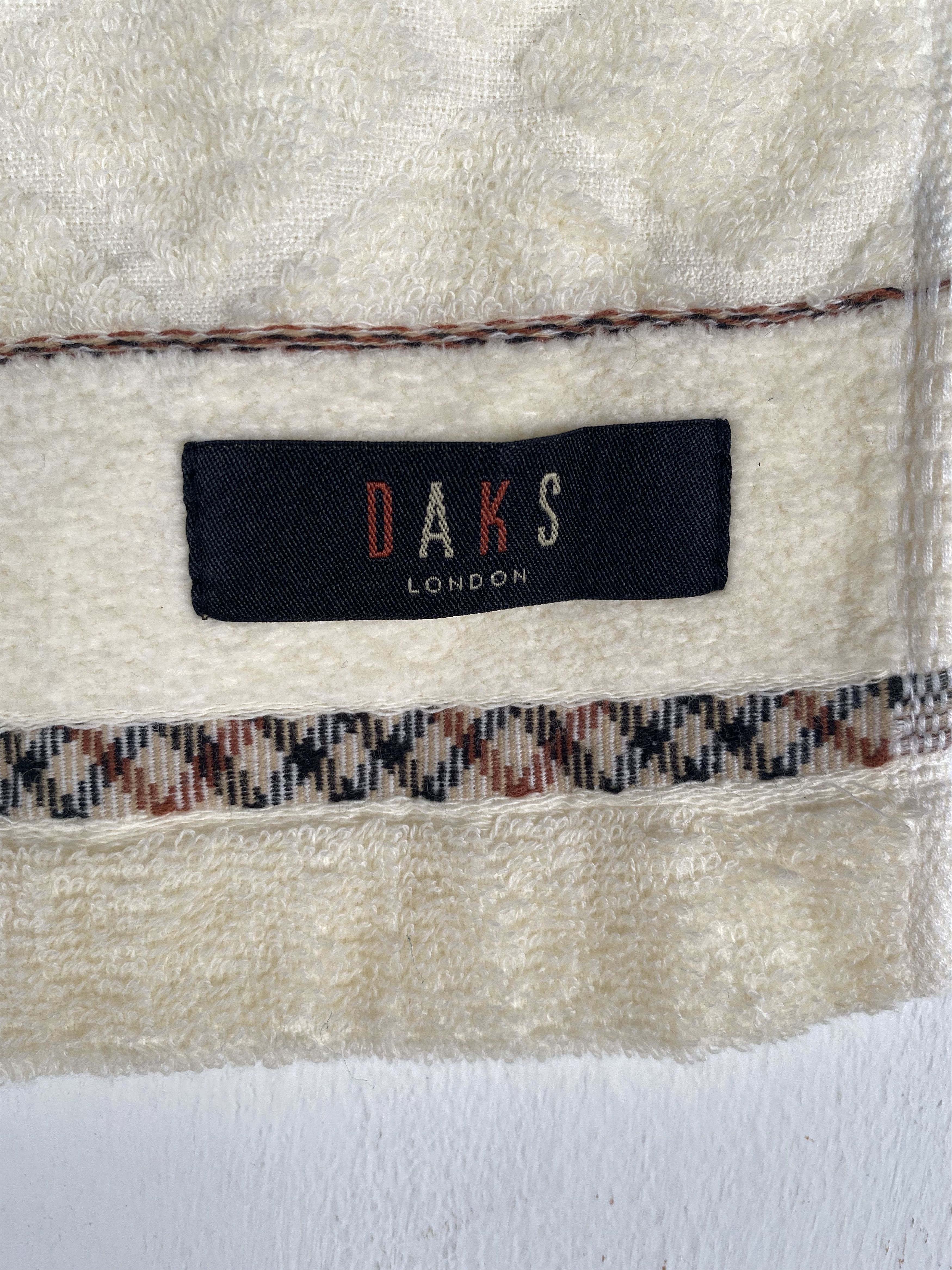 DAKS Daks London Face / Hand Towel Size ONE SIZE - 3 Thumbnail