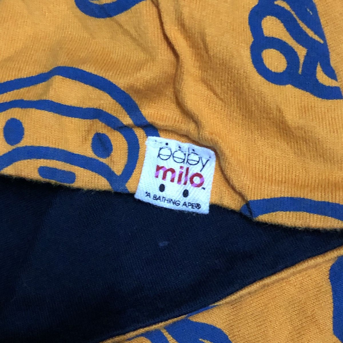 Bape Baby Milo Junkfood Reversible Tee Size US M / EU 48-50 / 2 - 7 Thumbnail