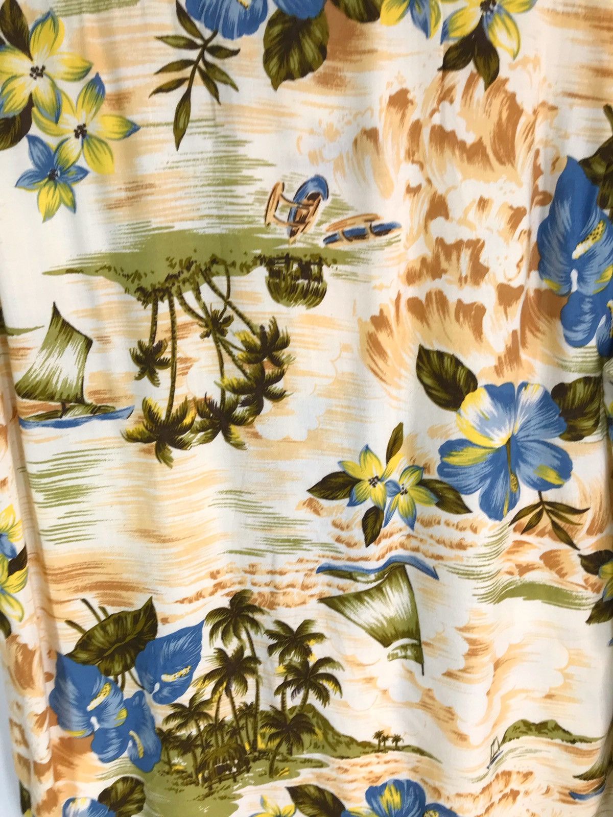 Sun Surf Japanese Hawaiian KEY LARGE Style 100% Rayon Shirt Aloha Size US L / EU 52-54 / 3 - 8 Thumbnail