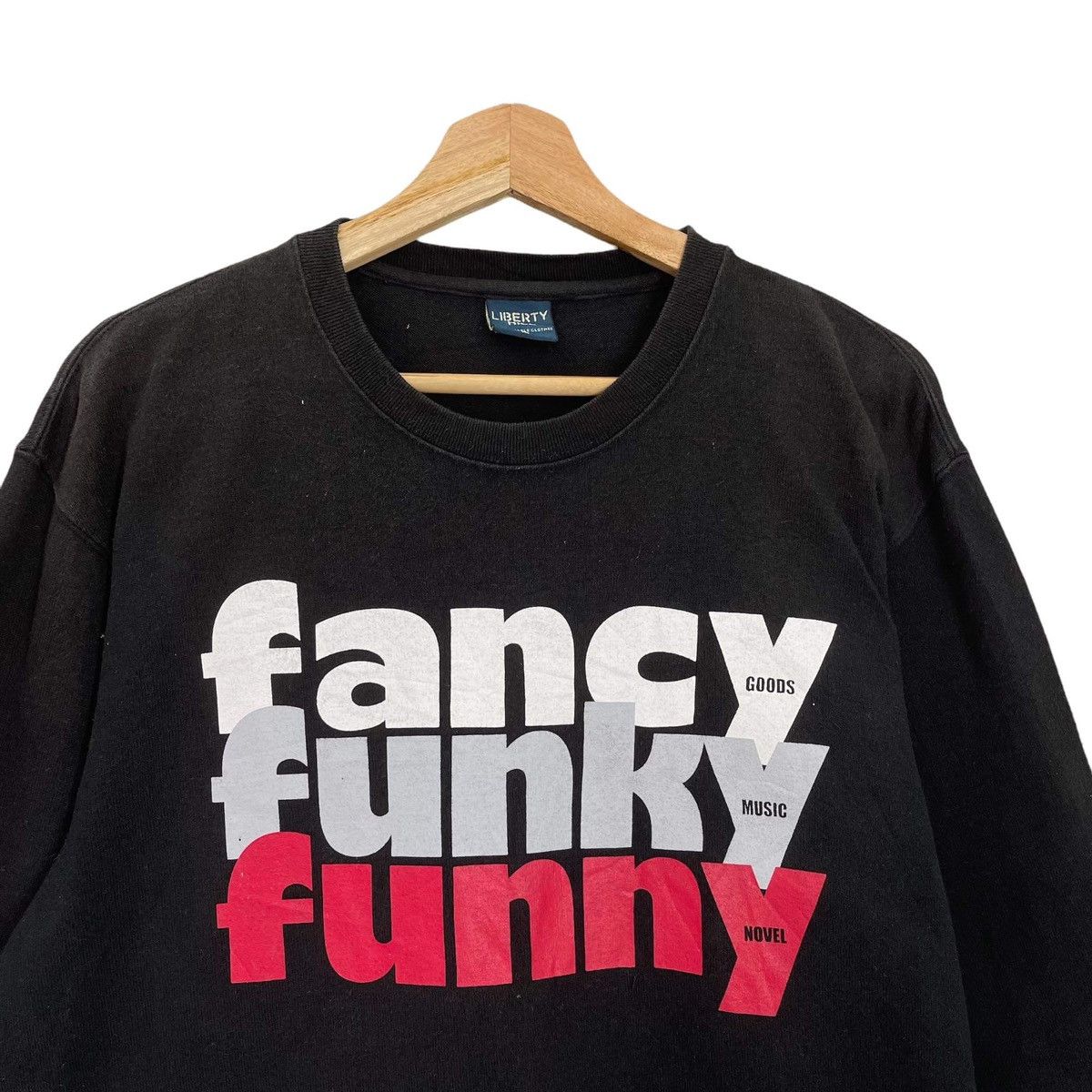 Champion Fancy Funky Funny Big Logo Crew Neck Size M Size US M / EU 48-50 / 2 - 4 Thumbnail