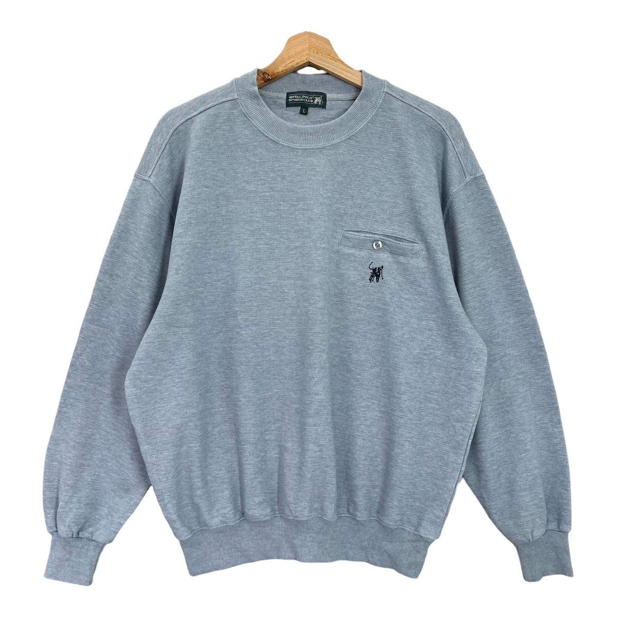 Japanese Brand Vintage Royal Polo Small Logo Sweatshirt Size M Size US M / EU 48-50 / 2 - 1 Thumbnail