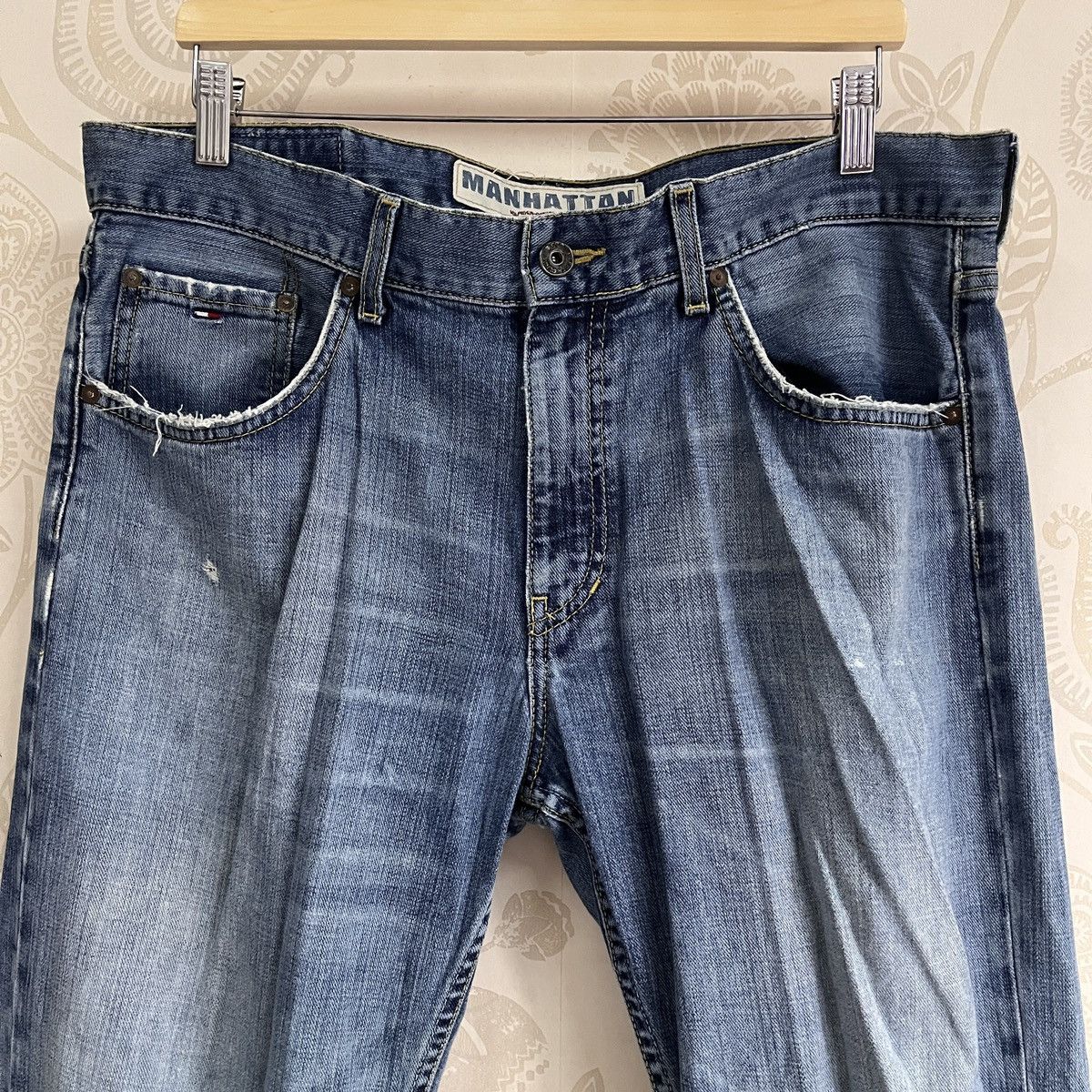 Tommy Hilfiger × Vintage Vintage Tommy Hilfiger Flare Heritage Manhattan Distressed Size US 36 / EU 52 - 3 Thumbnail