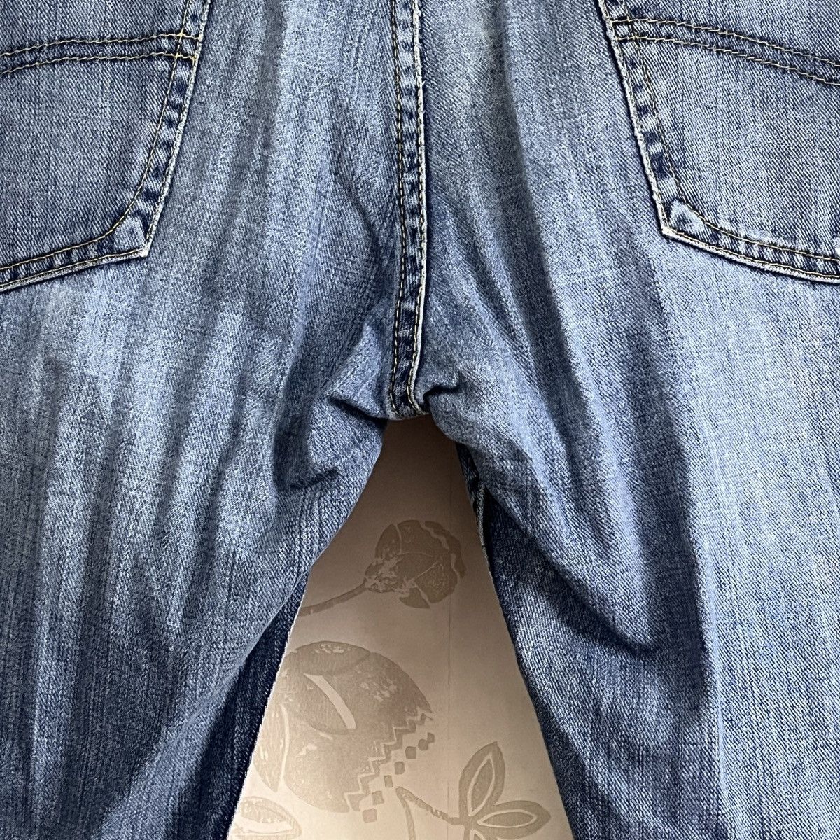 Tommy Hilfiger × Vintage Vintage Tommy Hilfiger Flare Heritage Manhattan Distressed Size US 36 / EU 52 - 11 Thumbnail
