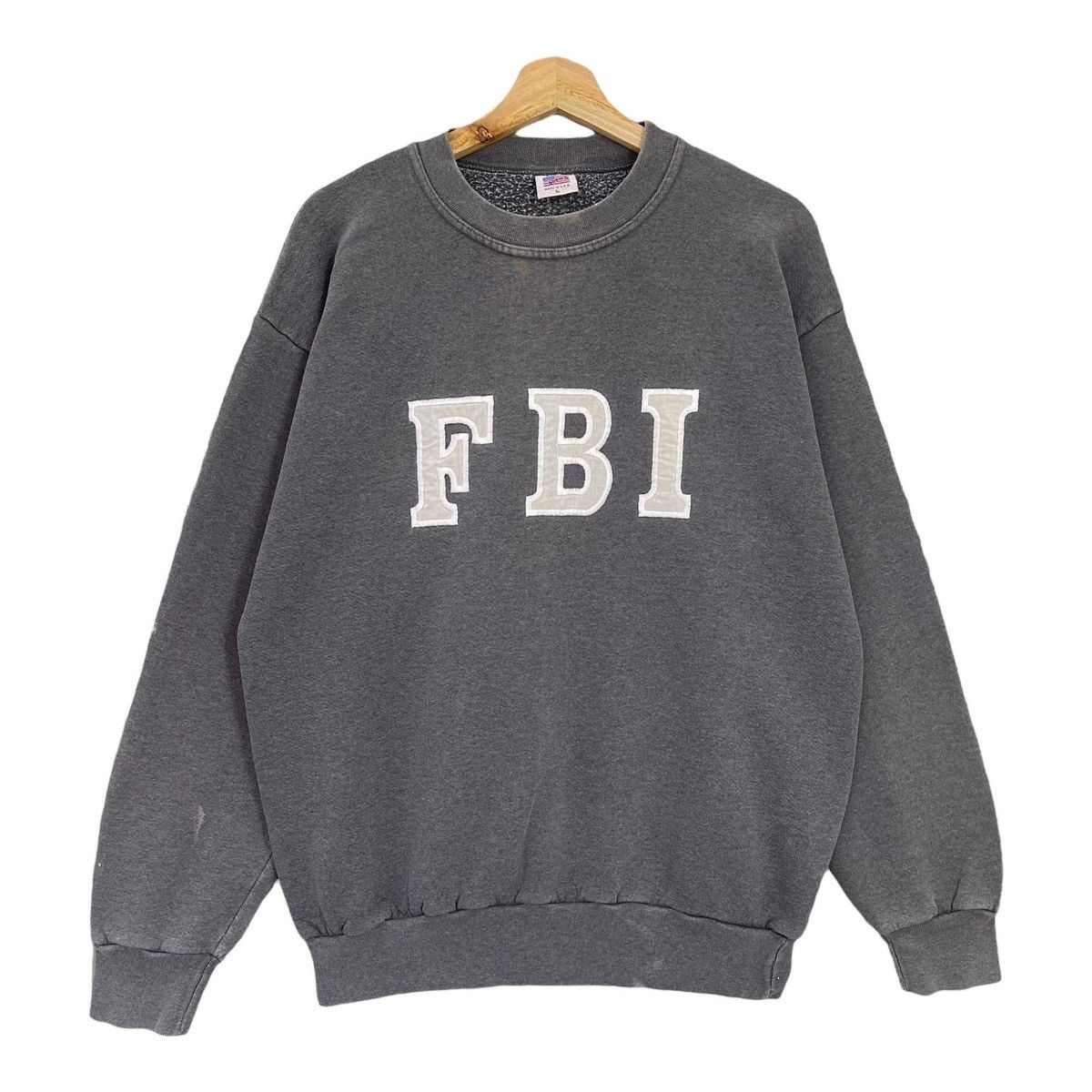 Japanese Brand Vintage Federal Bureau of Investigation Crewneck Sweatshirt Size US M / EU 48-50 / 2 - 1 Thumbnail