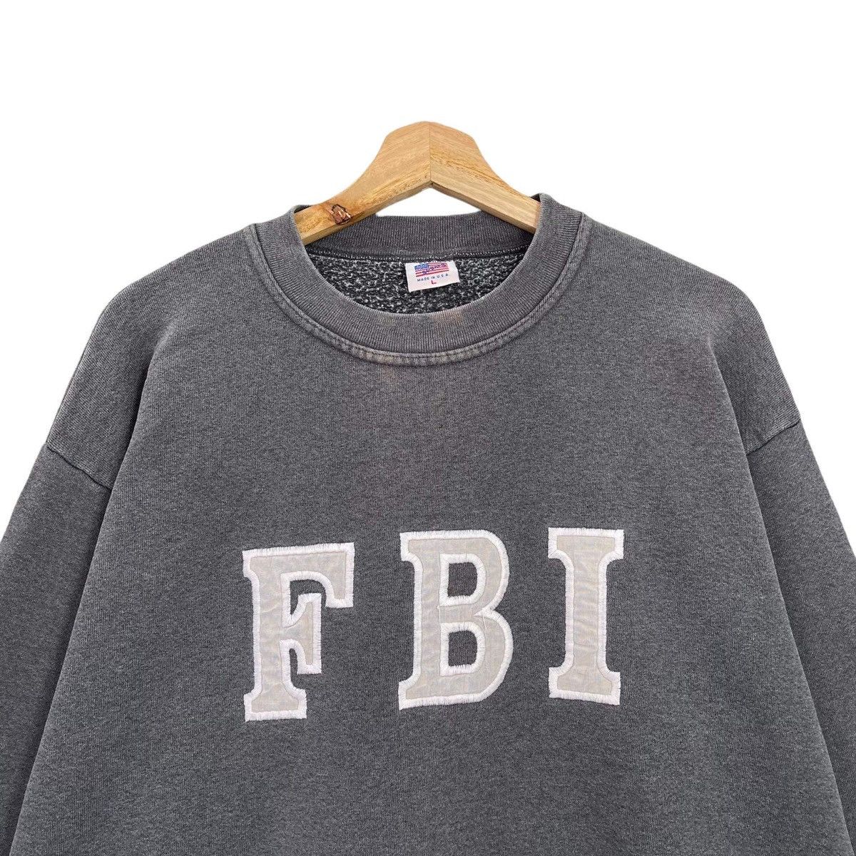 Japanese Brand Vintage Federal Bureau of Investigation Crewneck Sweatshirt Size US M / EU 48-50 / 2 - 4 Thumbnail
