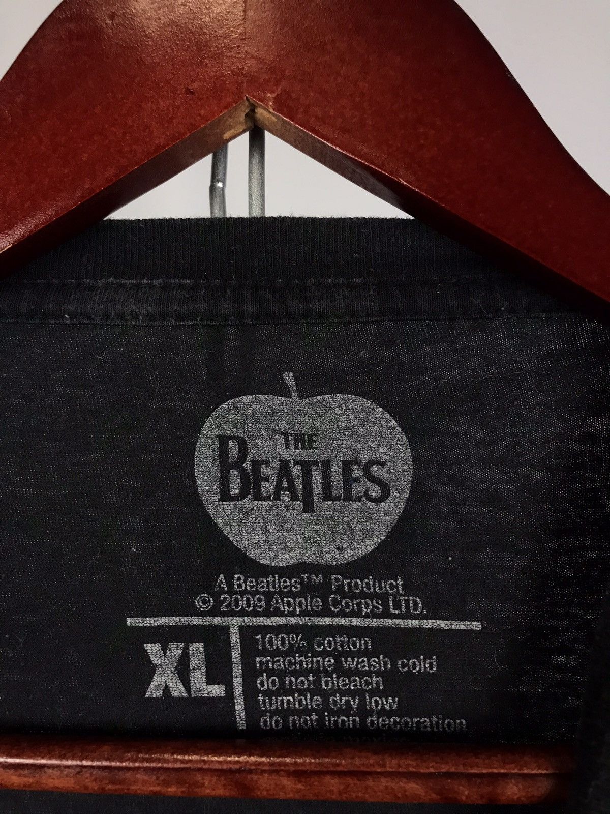 Band Tees The Beatles 2009 vintage rock band tee Size US XL / EU 56 / 4 - 3 Thumbnail