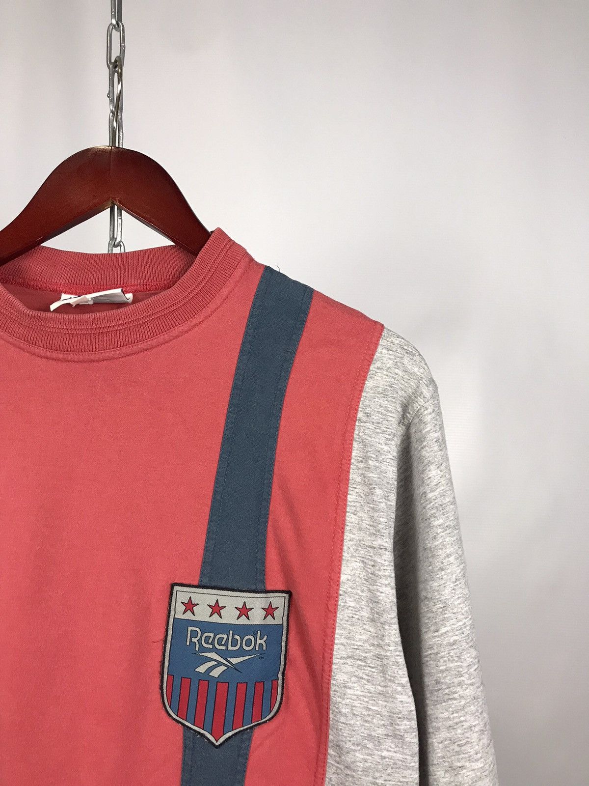 Reebok Reebok vintage streetwear sportwear tee Size US M / EU 48-50 / 2 - 2 Thumbnail
