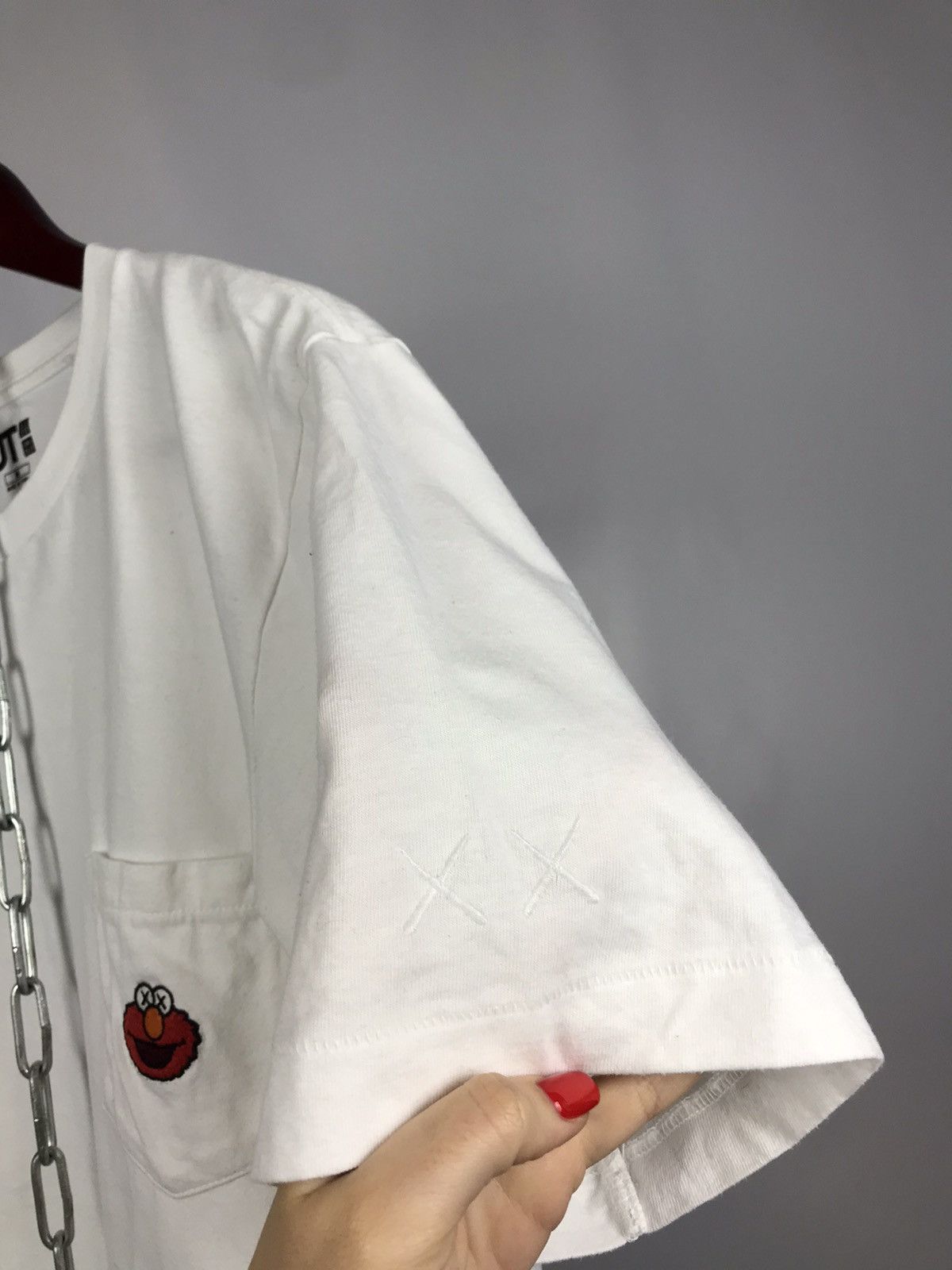 Kaws × Uniqlo Kaws x Uniqlo streetwear tee Size US M / EU 48-50 / 2 - 3 Thumbnail
