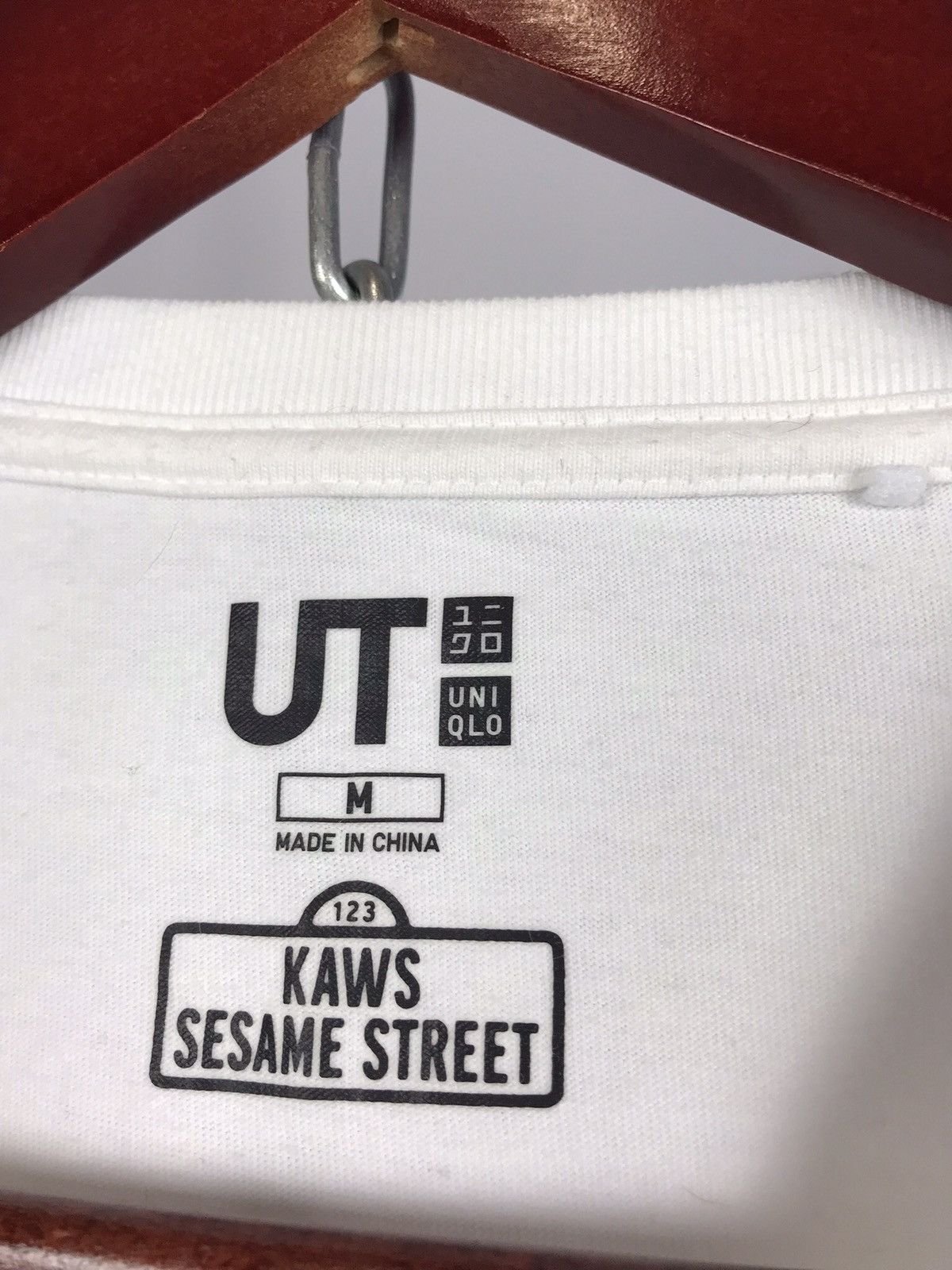 Kaws × Uniqlo Kaws x Uniqlo streetwear tee Size US M / EU 48-50 / 2 - 4 Thumbnail