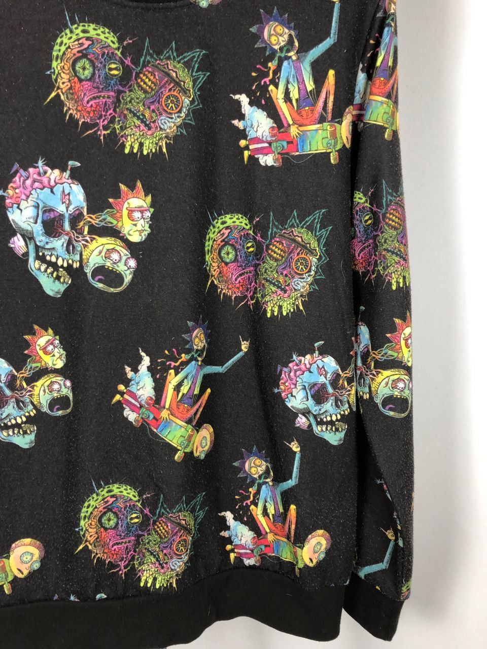 Other Rick and Morty sweatshirt logo size L Size US L / EU 52-54 / 3 - 2 Thumbnail