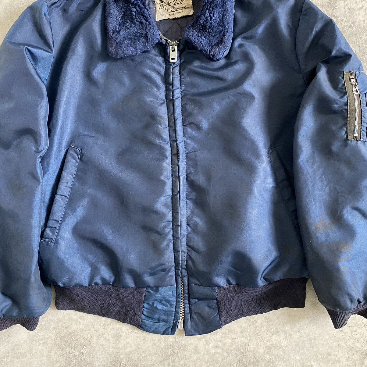 Vintage Vintage 60’s Sherpa Collar Flight Bomber Dirty Jacket Size US L / EU 52-54 / 3 - 3 Thumbnail