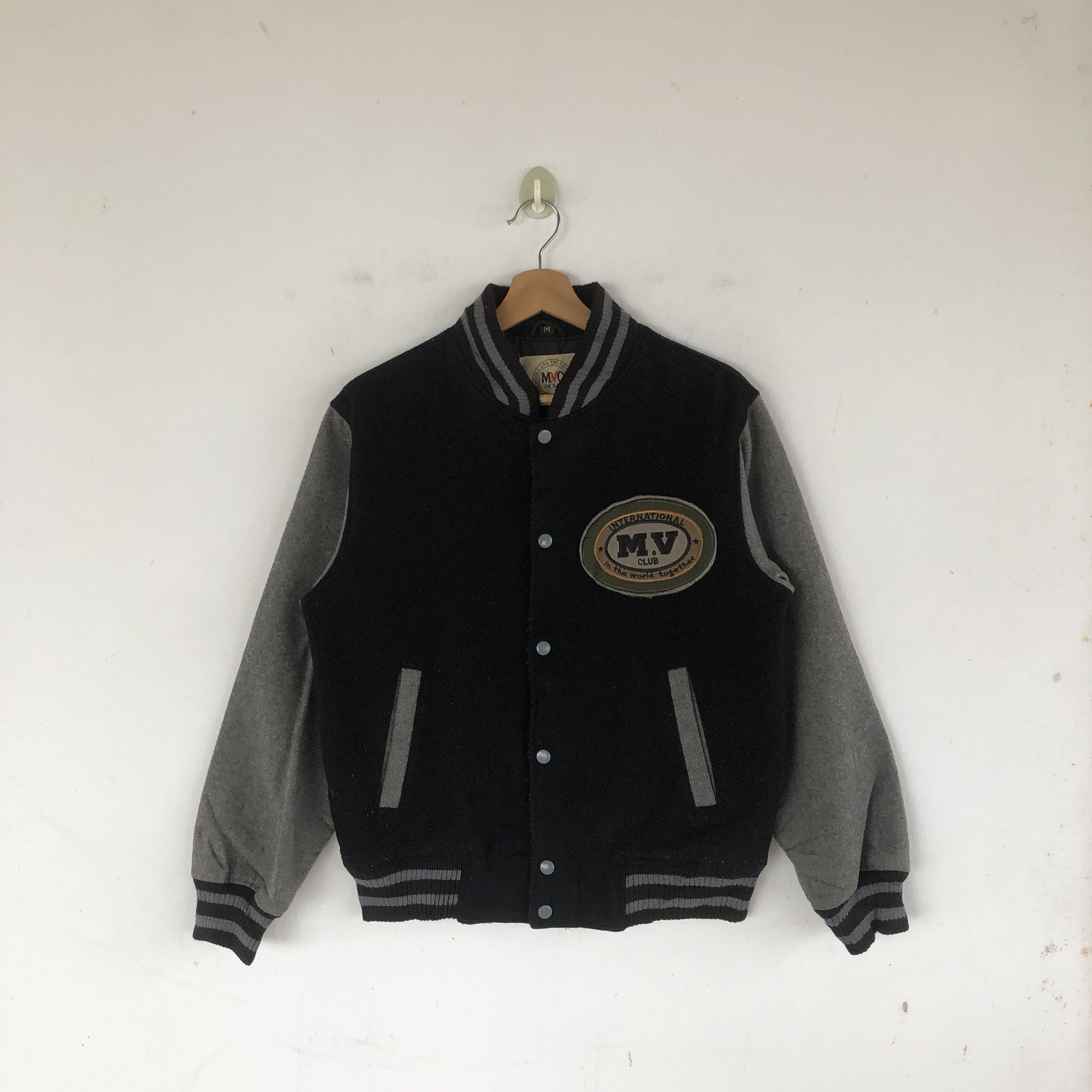 Japanese Brand Vintage MVC Varsity Jackets MC Club Japanese Wool Jacket Size US S / EU 44-46 / 1 - 1 Thumbnail
