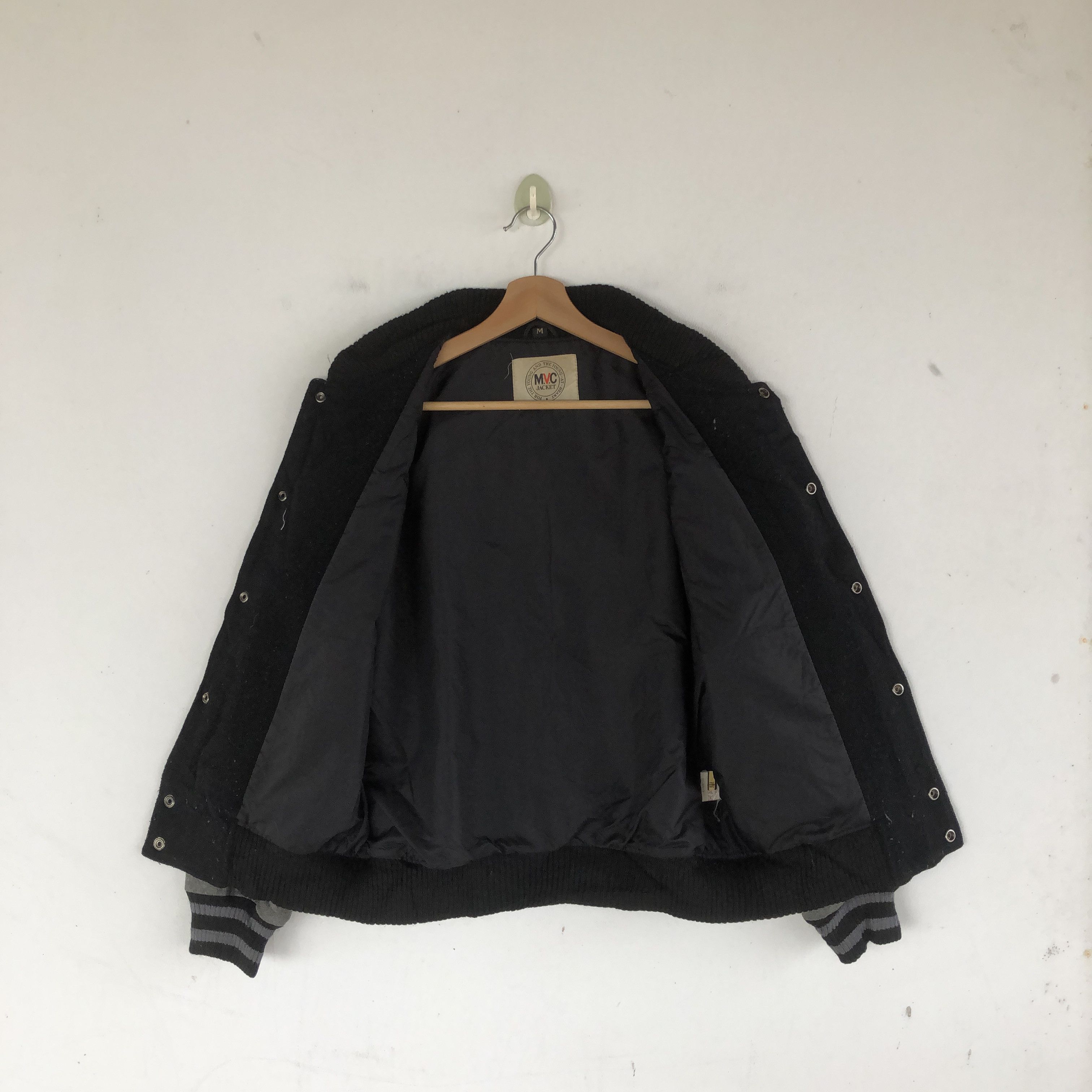 Japanese Brand Vintage MVC Varsity Jackets MC Club Japanese Wool Jacket Size US S / EU 44-46 / 1 - 7 Thumbnail