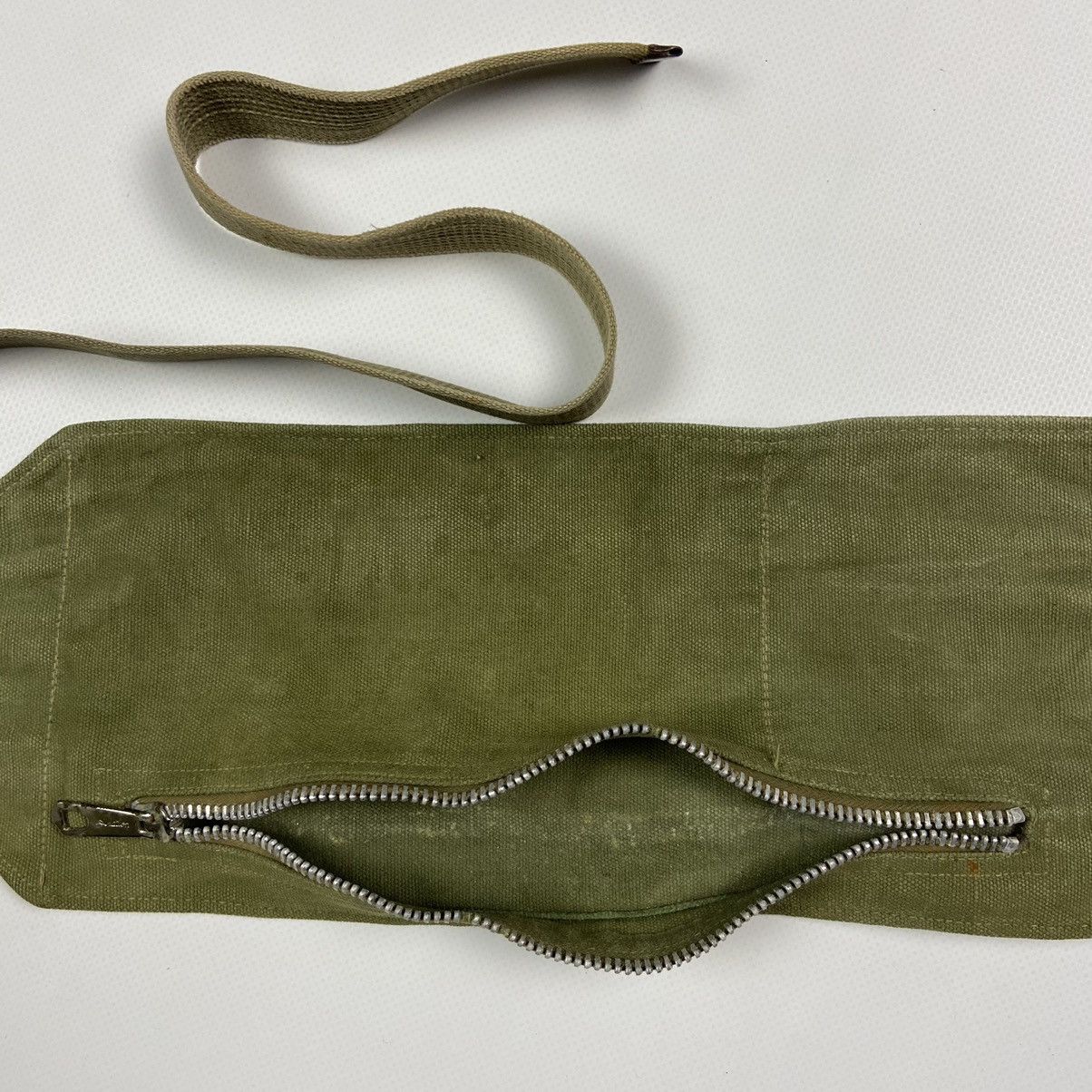 1960s AVIATION CROSS BODY BAG