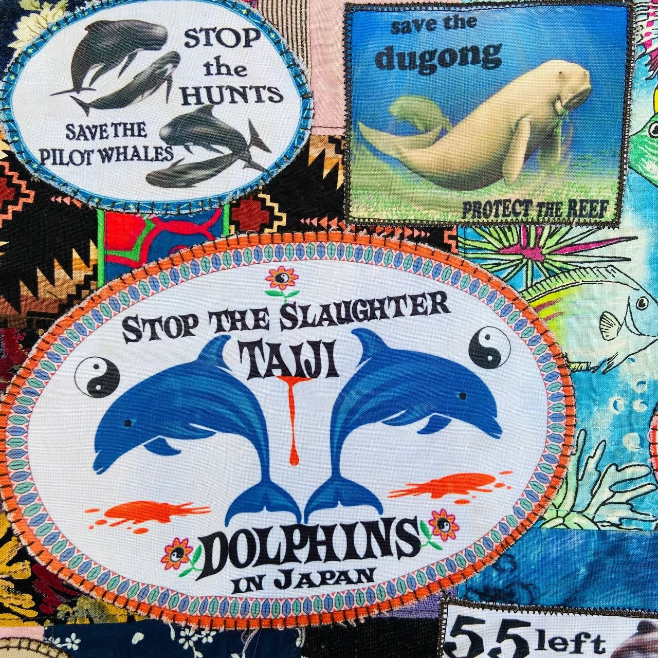 Japanese Brand SAVE DOLPHINS IN JAPAN 1980s PATCHWORK CROSSBODY BAG № 6071 Size ONE SIZE - 4 Thumbnail
