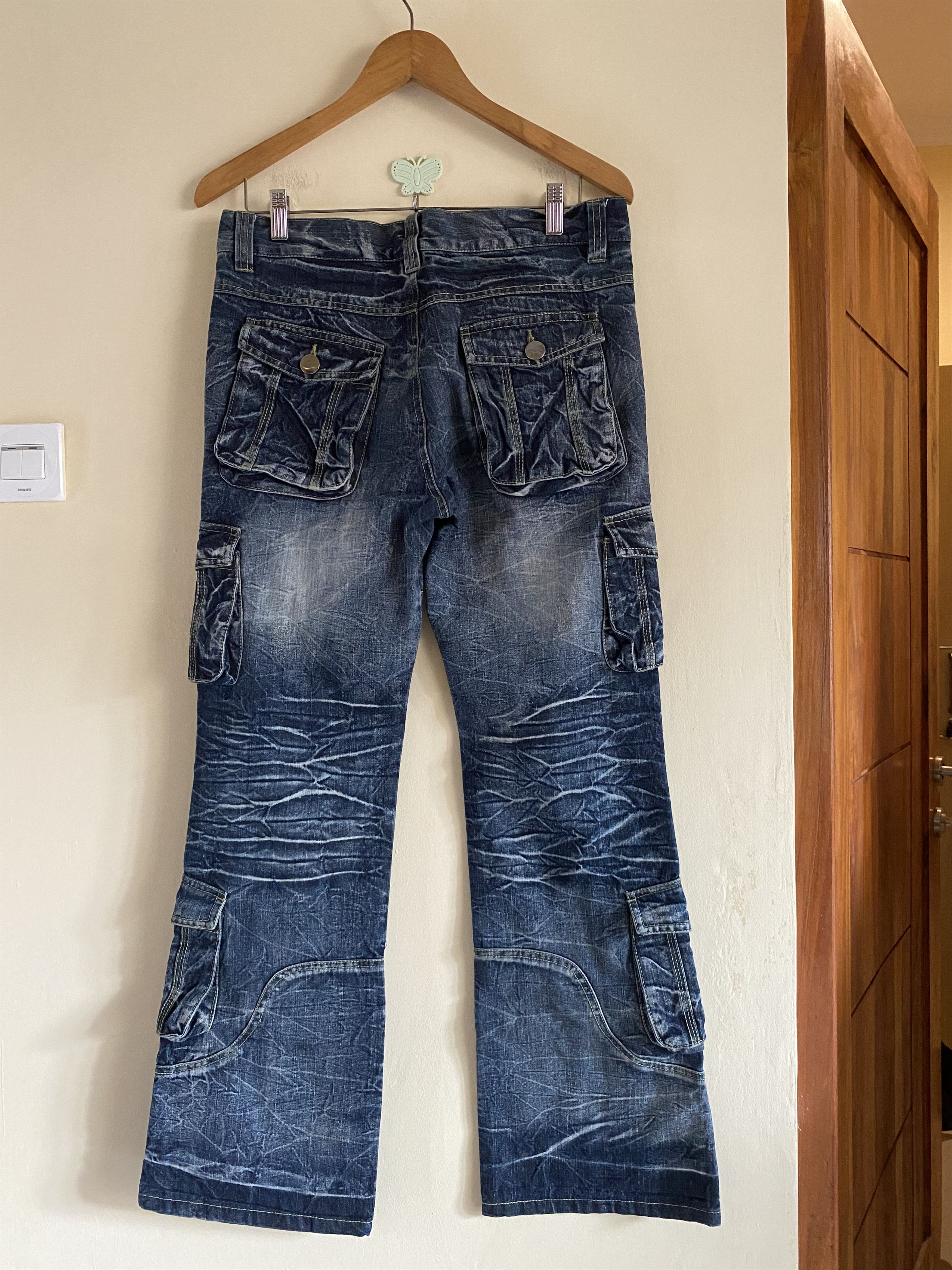 20471120 × Beauty Beast × Hysteric Glamour Rare Design Japanese Lowbox Ripped Jeans Distressed Denim Size US 34 / EU 50 - 6 Thumbnail