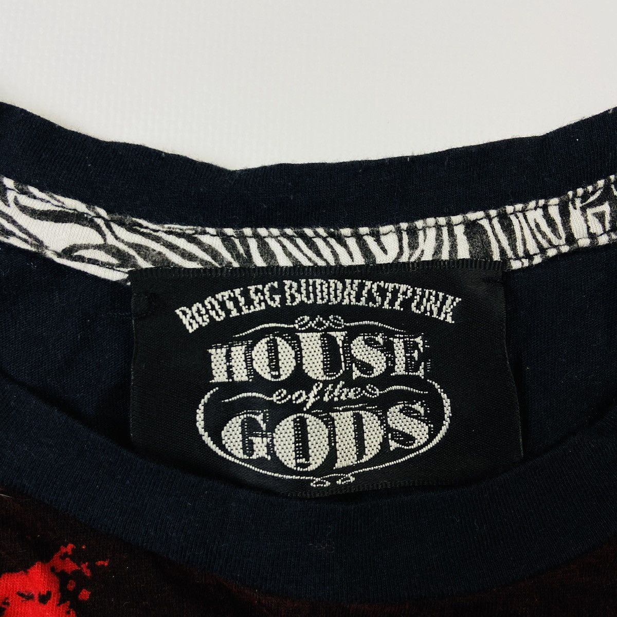 Vintage 2000s AVANTGARDE OVERPRINTED RARE VINTAGE PUNK TEE - № 558 Size US L / EU 52-54 / 3 - 5 Thumbnail