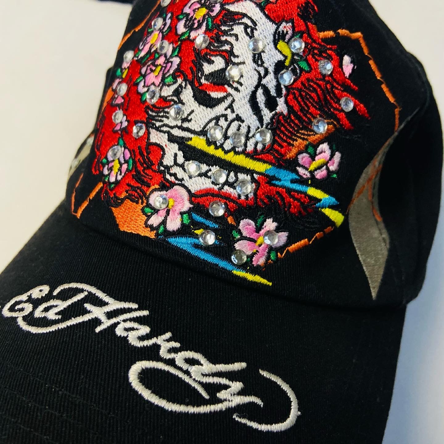 Ed Hardy ED HARDY SWAROWSKY EMBROIDERED BIG LOGO SKELETON OG CAP Size ONE SIZE - 5 Thumbnail