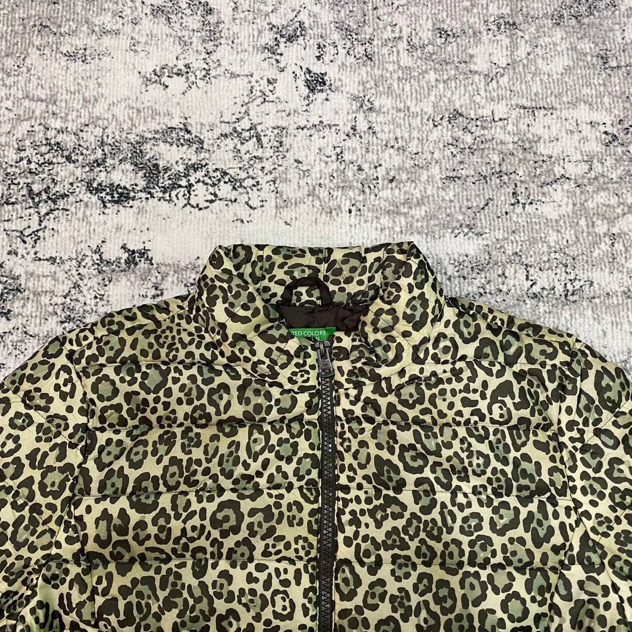 United Colors Of Benetton Z23 UNITED COLORS OF BENETTON LEOPARD FULLPRINT DOWN JACKET Size M / US 6-8 / IT 42-44 - 2 Thumbnail