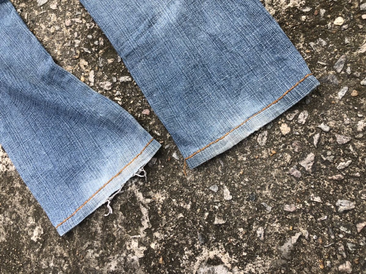 True Religion True Religion Joey Super T Distressed Washed Denim Size US 32 / EU 48 - 8 Thumbnail