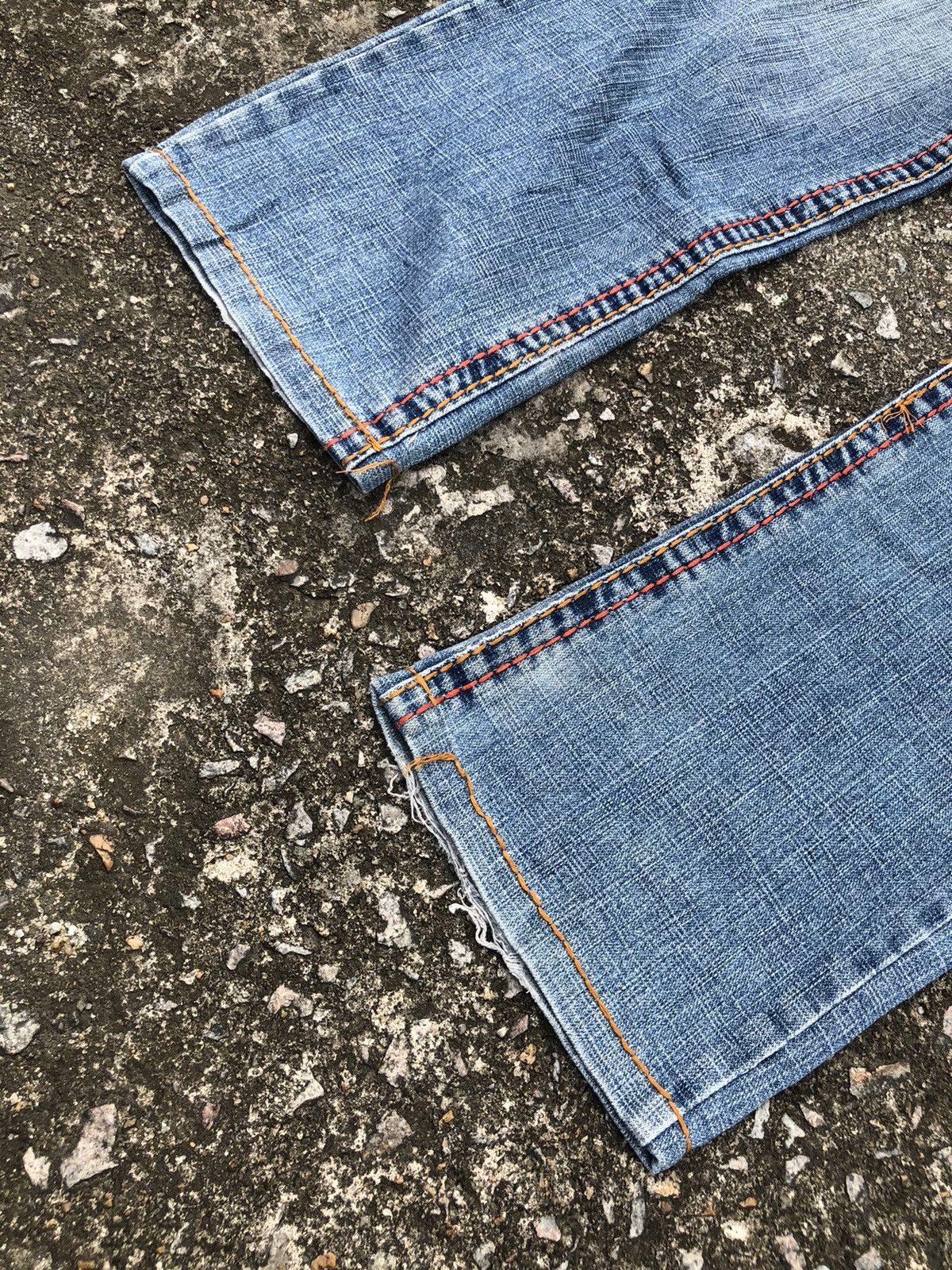 True Religion True Religion Joey Super T Distressed Washed Denim Size US 32 / EU 48 - 6 Thumbnail