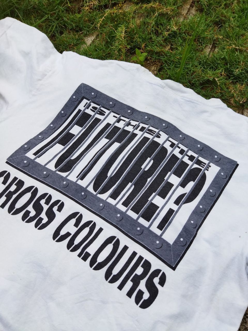 Cross Colours Vintage Cross Colours Is This The Future Tees Size US XL / EU 56 / 4 - 3 Thumbnail