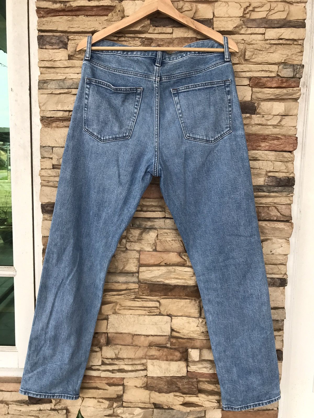 Uniqlo 🔥Bundle 🔥Bulk 2 pcs of Uniqlo Distressed Jeans Size US 34 / EU 50 - 10 Thumbnail