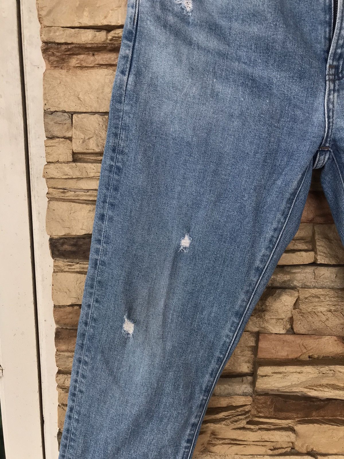 Uniqlo 🔥Bundle 🔥Bulk 2 pcs of Uniqlo Distressed Jeans Size US 34 / EU 50 - 8 Thumbnail