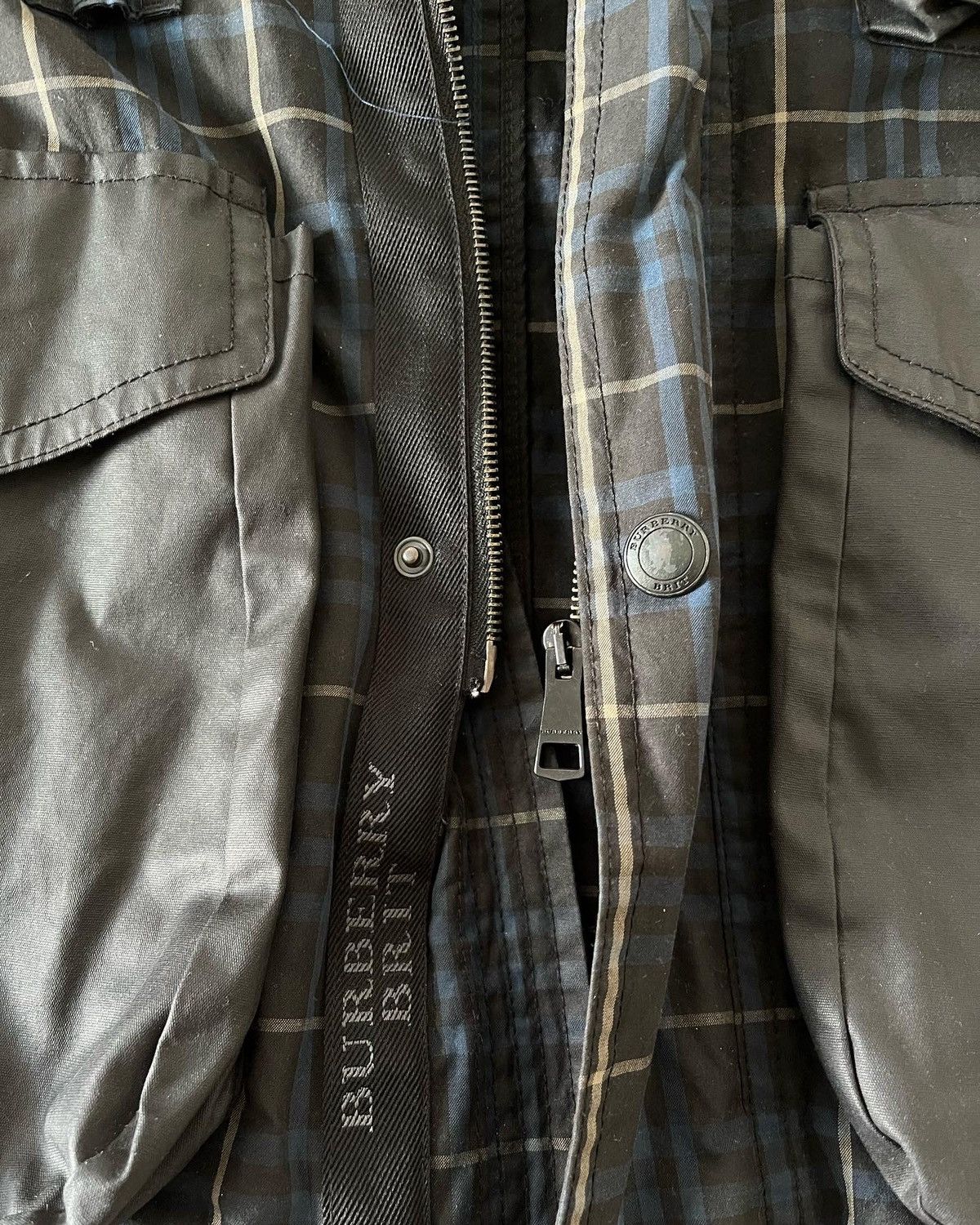 Burberry 2000s Burberry Novacheck Multi Pocket Hunter Parka/Jacket Size US M / EU 48-50 / 2 - 7 Thumbnail